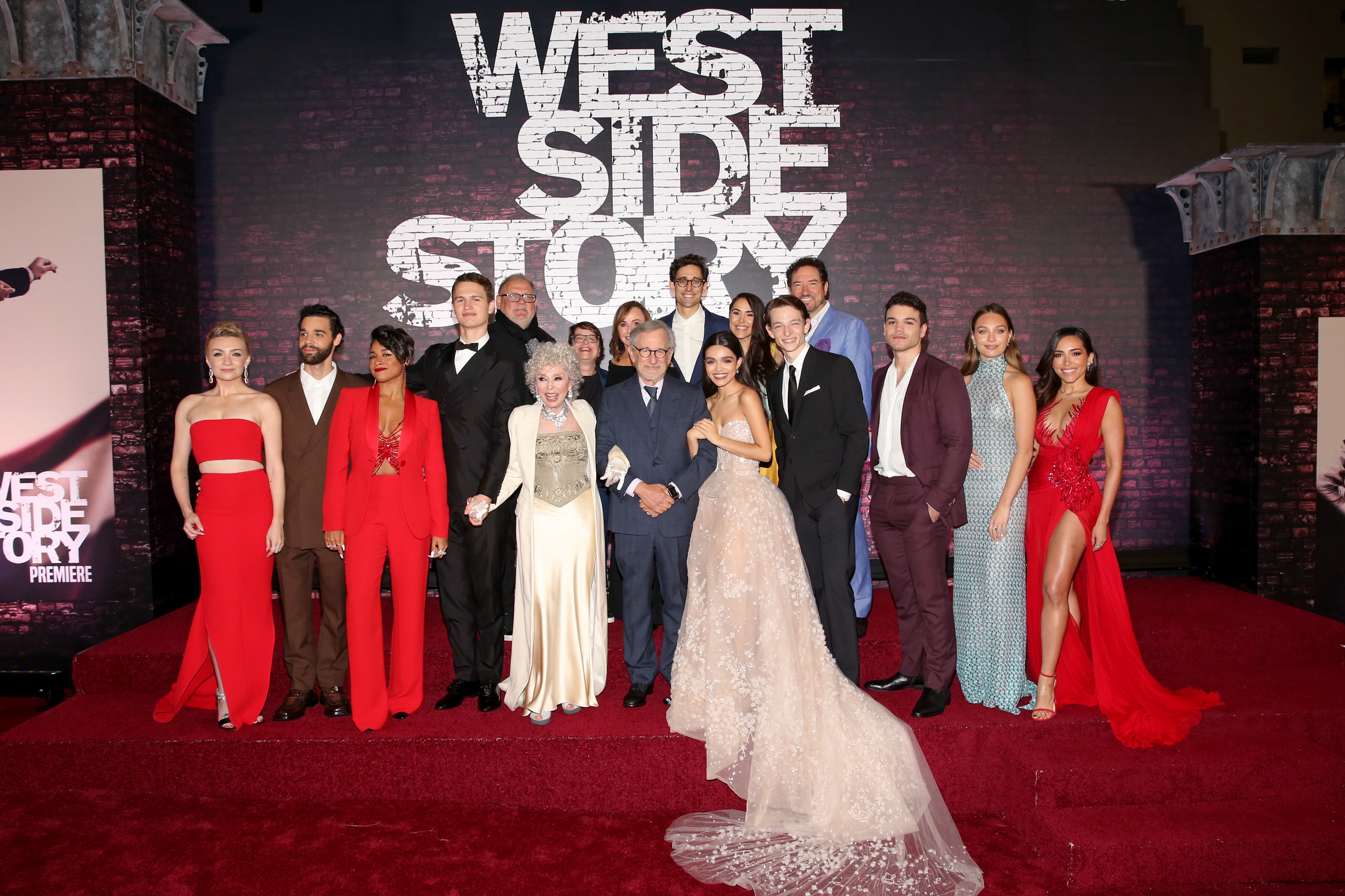 Spielberg with the cast of West Side Story