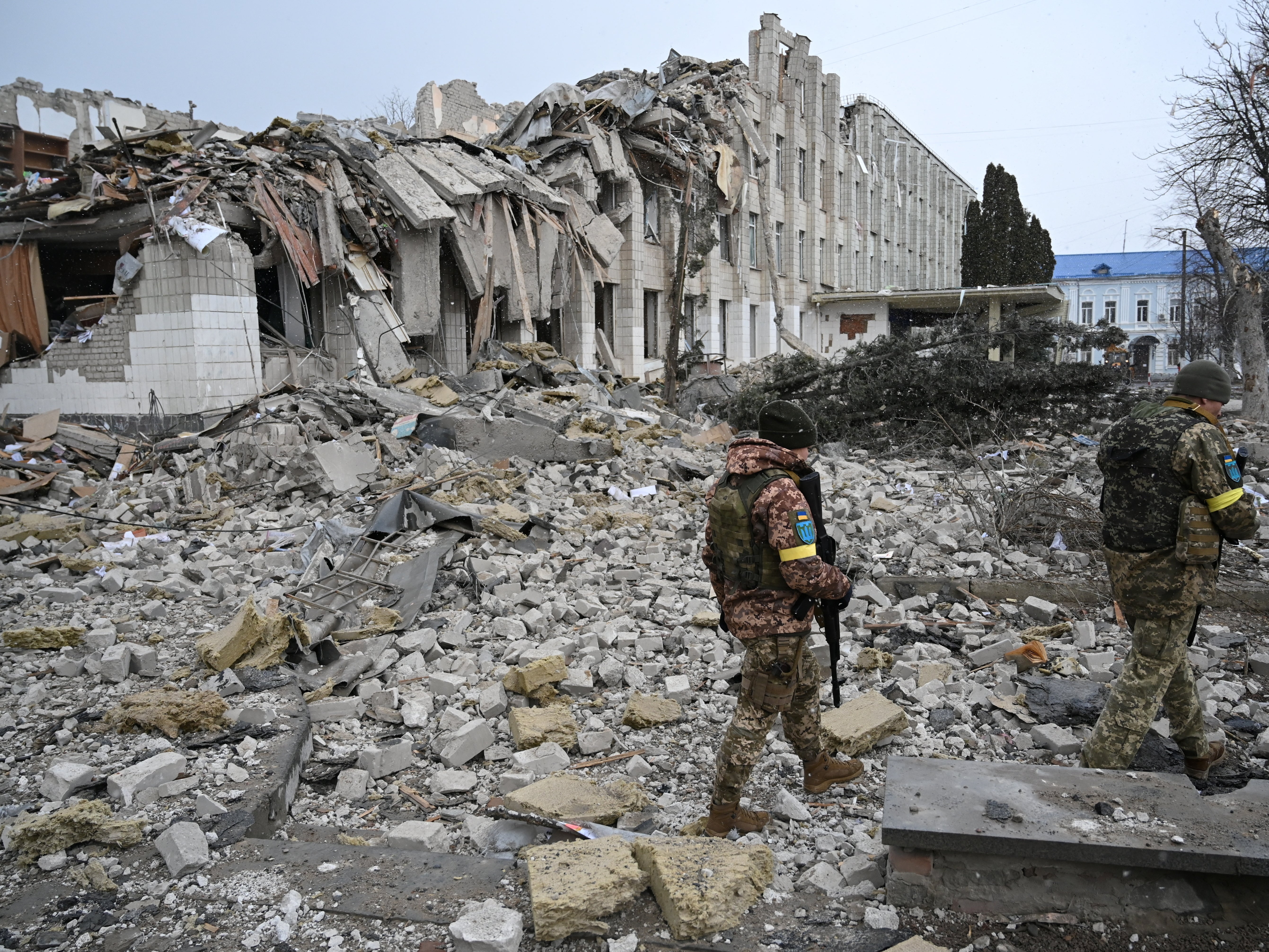 ‘School number 25’ in Zhytomyr, Ukraine, after Russian shelling