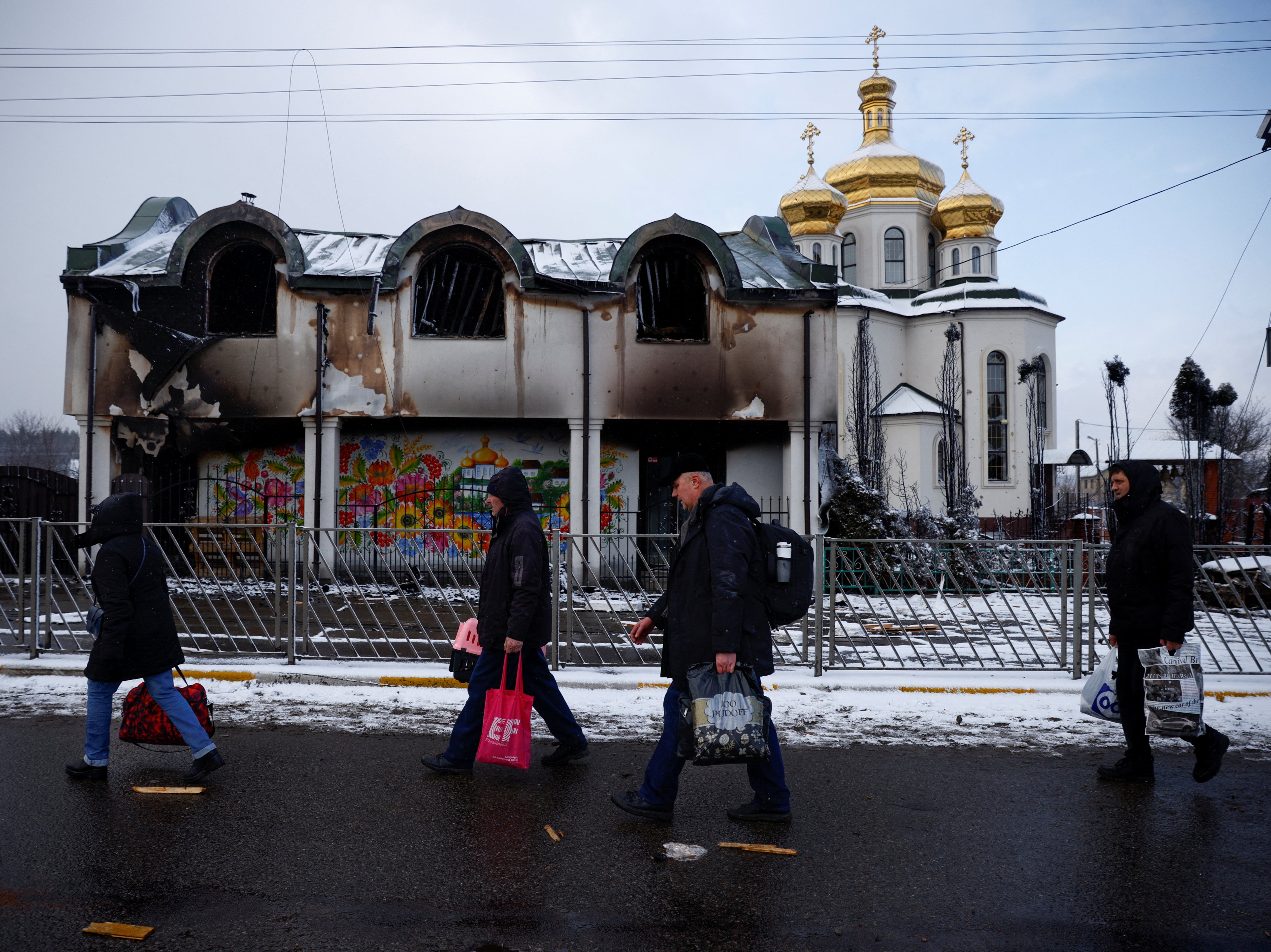 Building in Irpin, near Kyiv, damged by Russian shelling