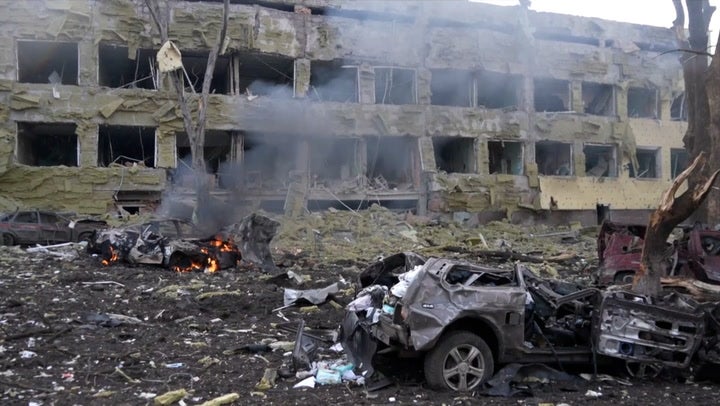 Ukraine: Horrific aftermath of Russian airstrike that devastated Mariupol hospital