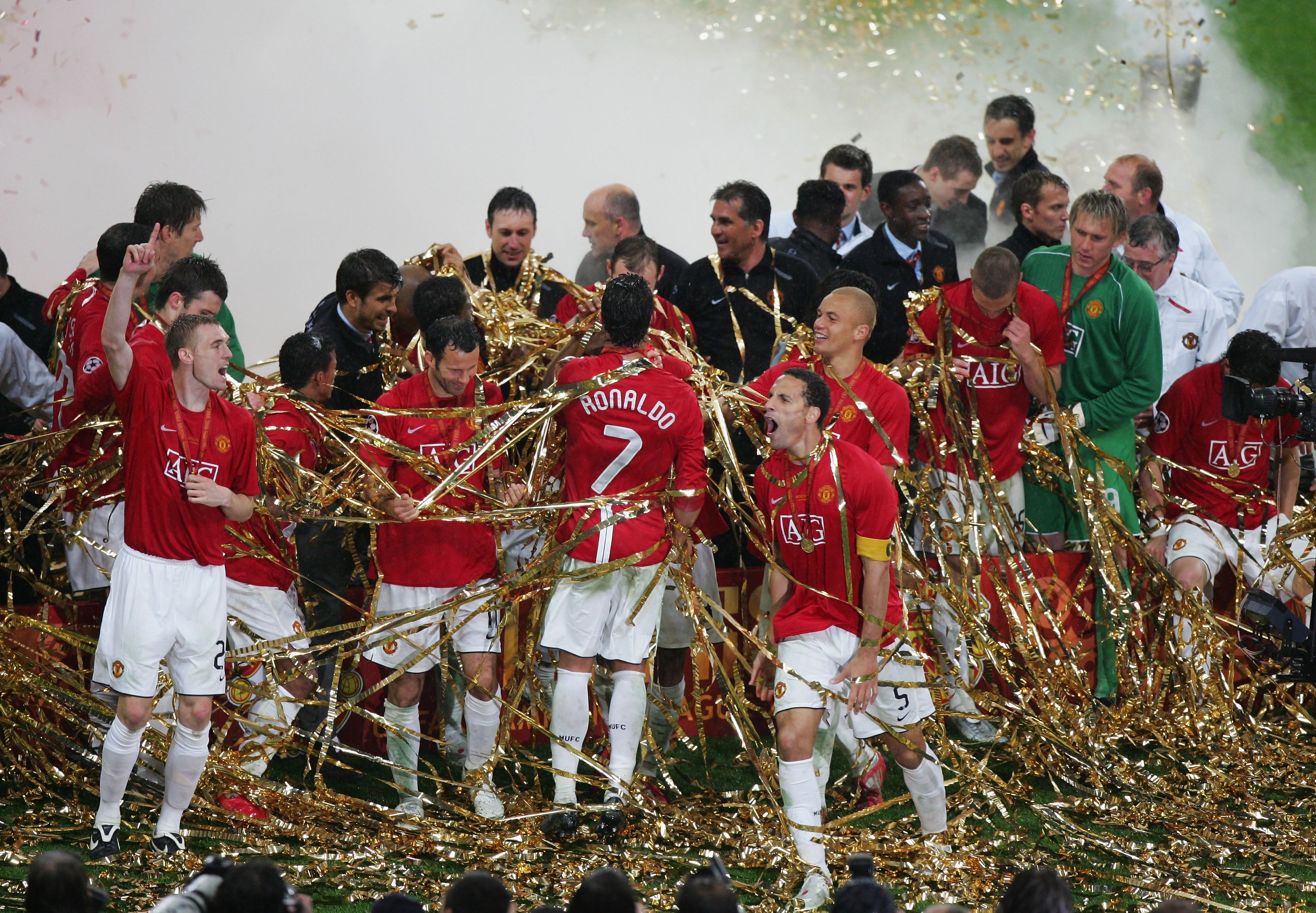 Man United players celebrate winning the 2008 Champions League final against Chelsea