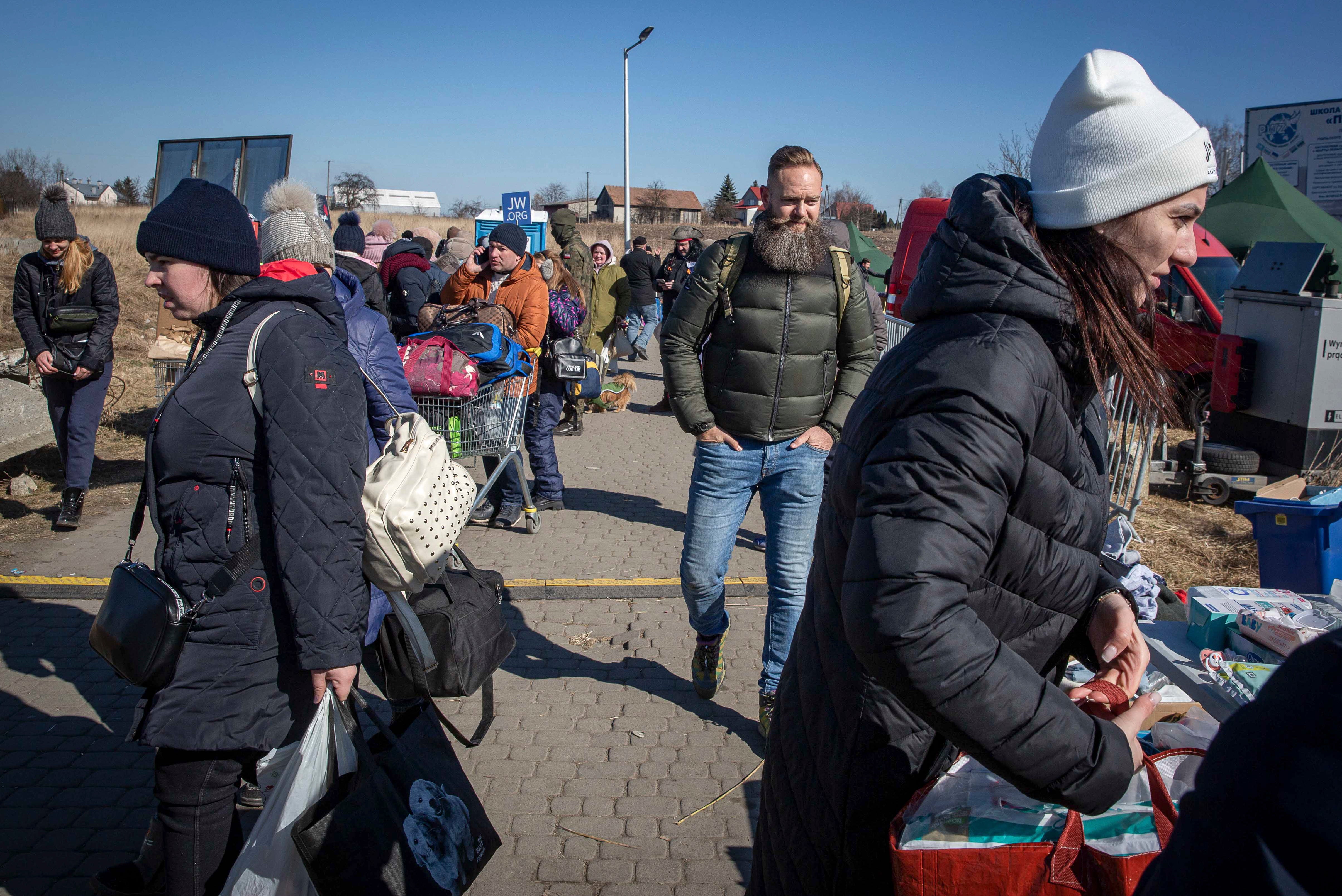 Russia Ukraine War Refugees Trafficking