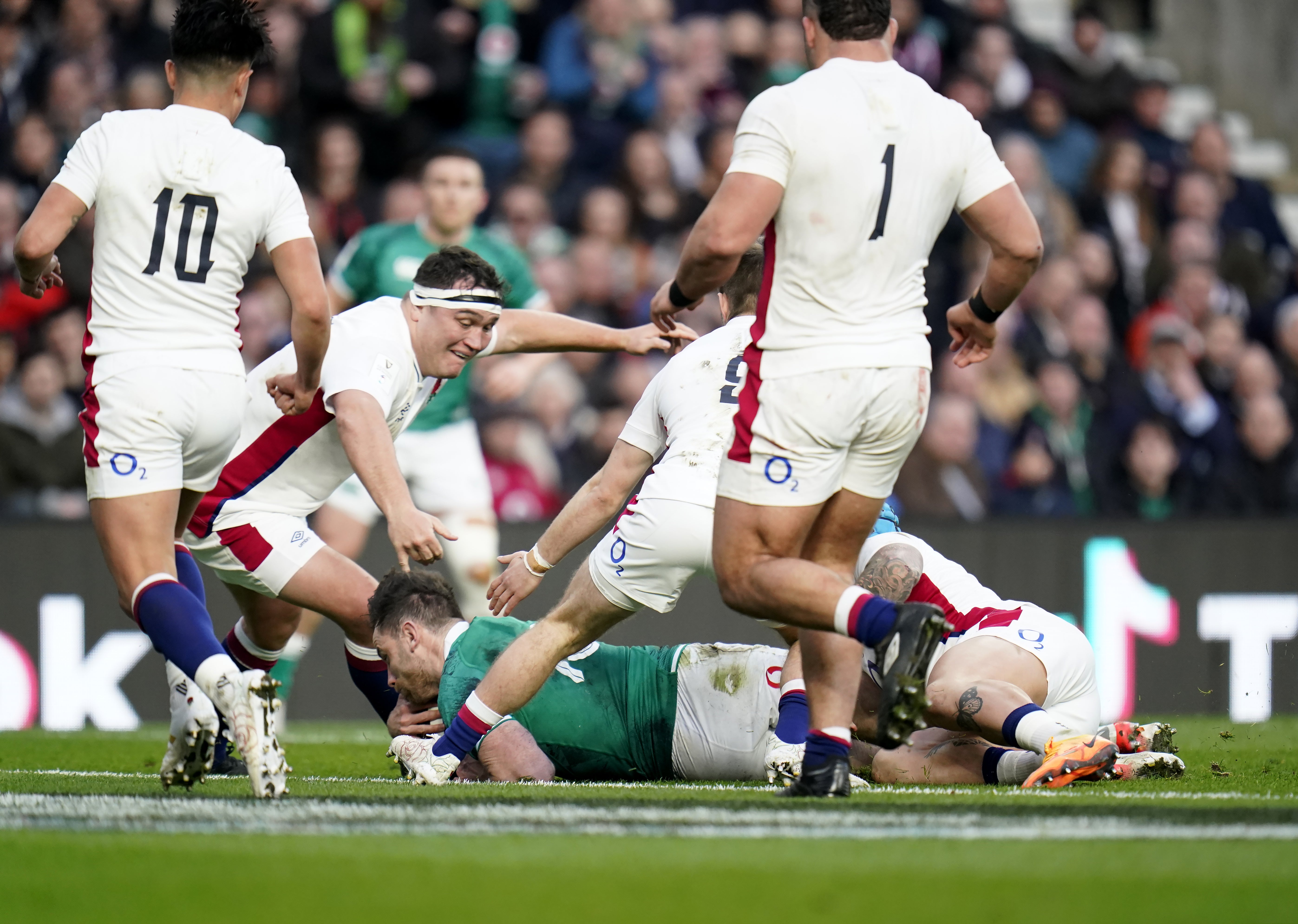 Hugo Keenan went over for Ireland in the first half