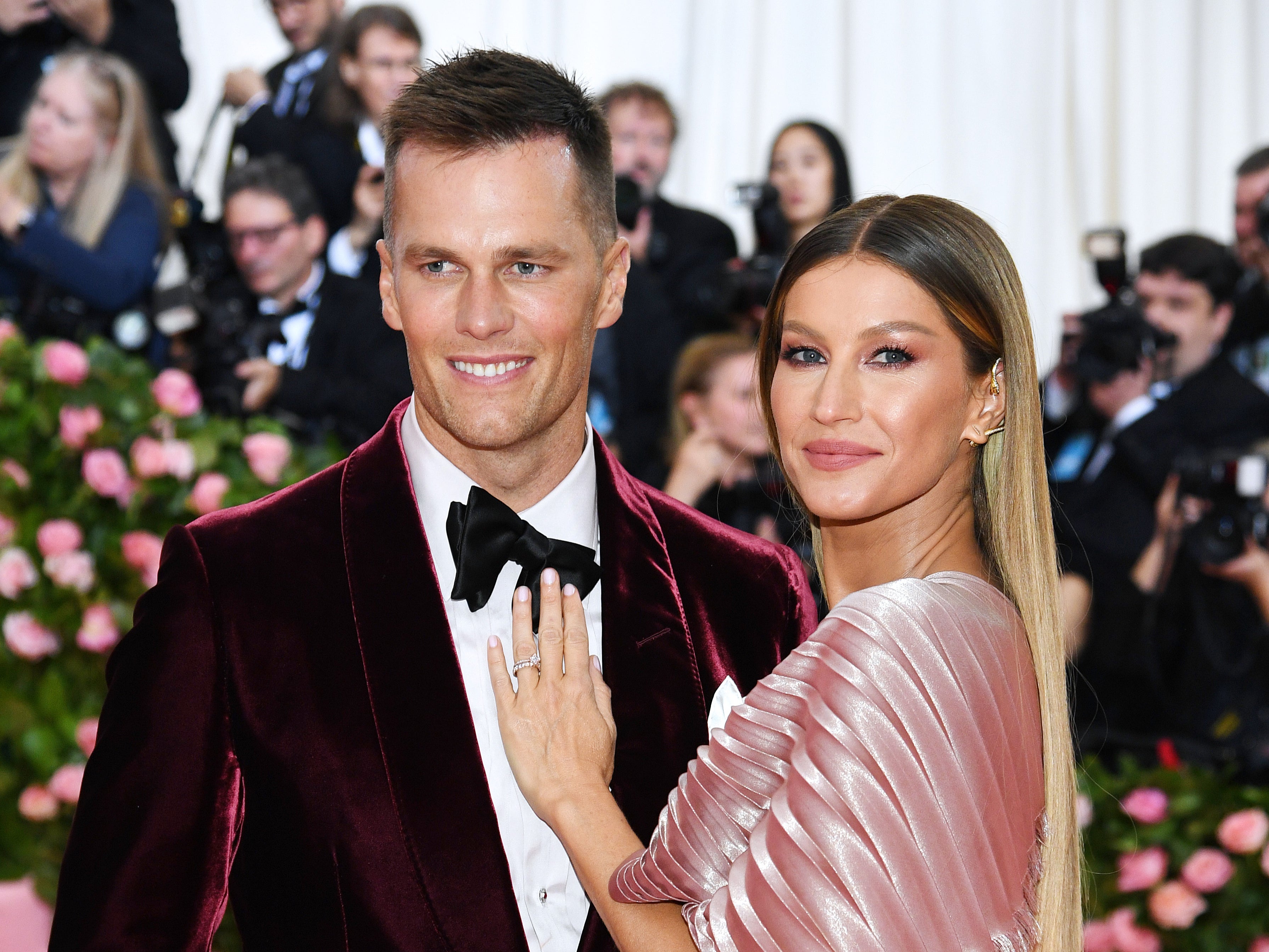 Gisele Bundchen reacts to Tom Brady’s retirement update