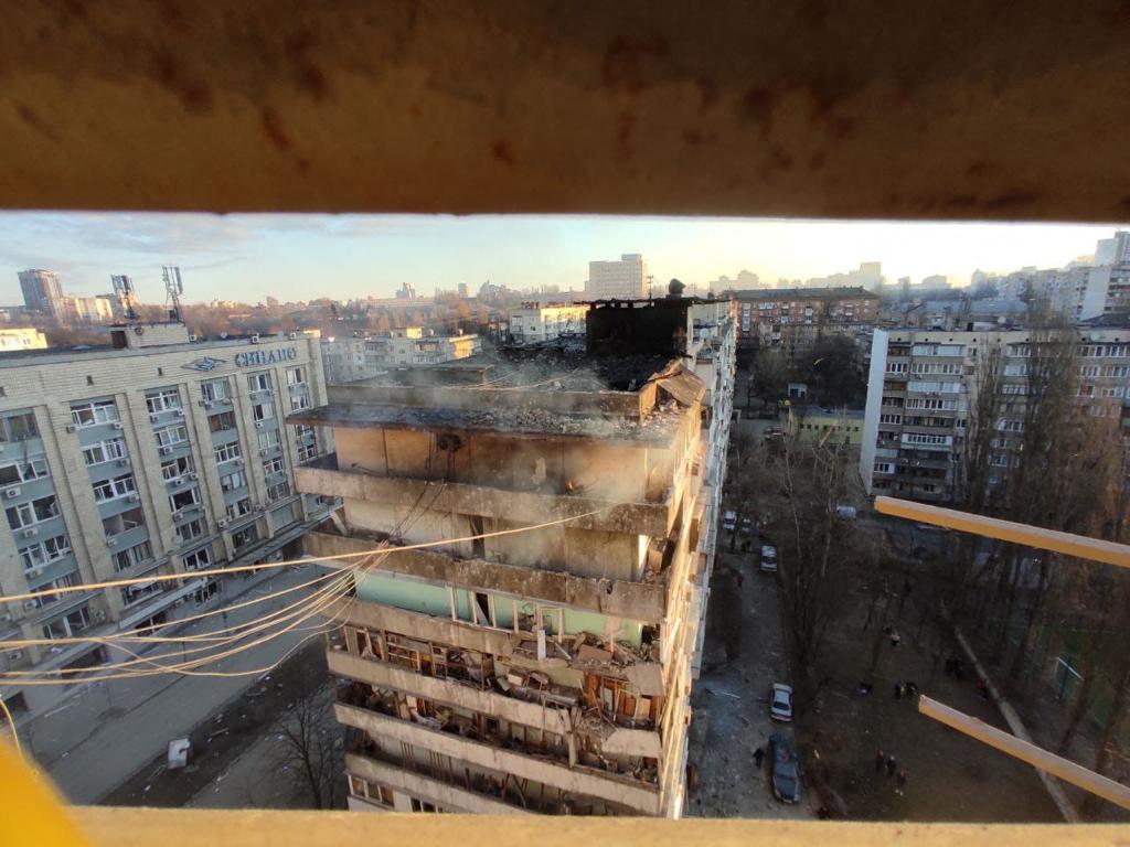 This handout picture taken and released by the State Emergency Service of Ukraine on 16 March