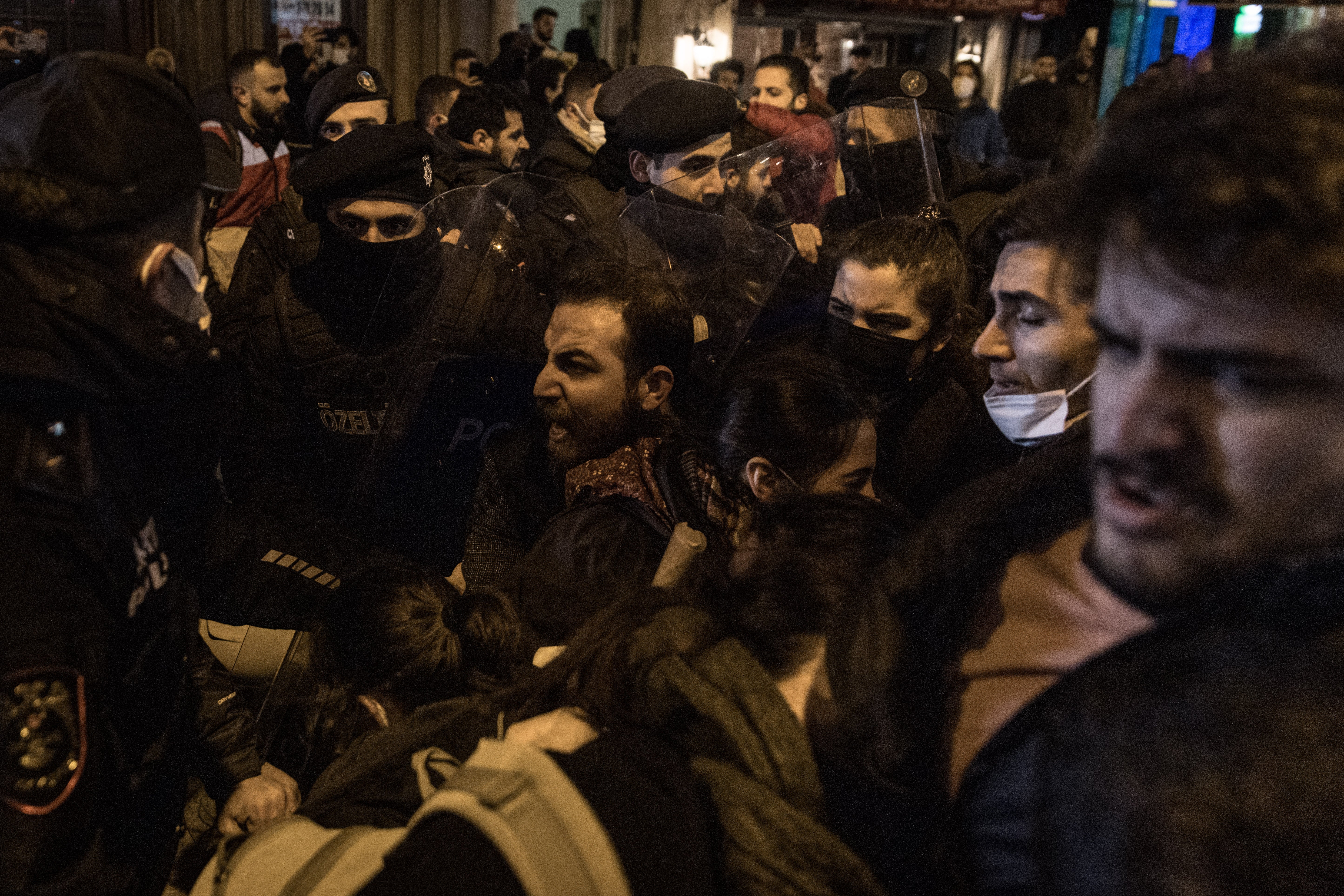 Police clash with students protesting Turkey’s economic situation in Istanbul