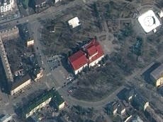 Ukraine theatre hit by airstrike where hundreds were sheltering had ‘children’ written on pavement in Russian