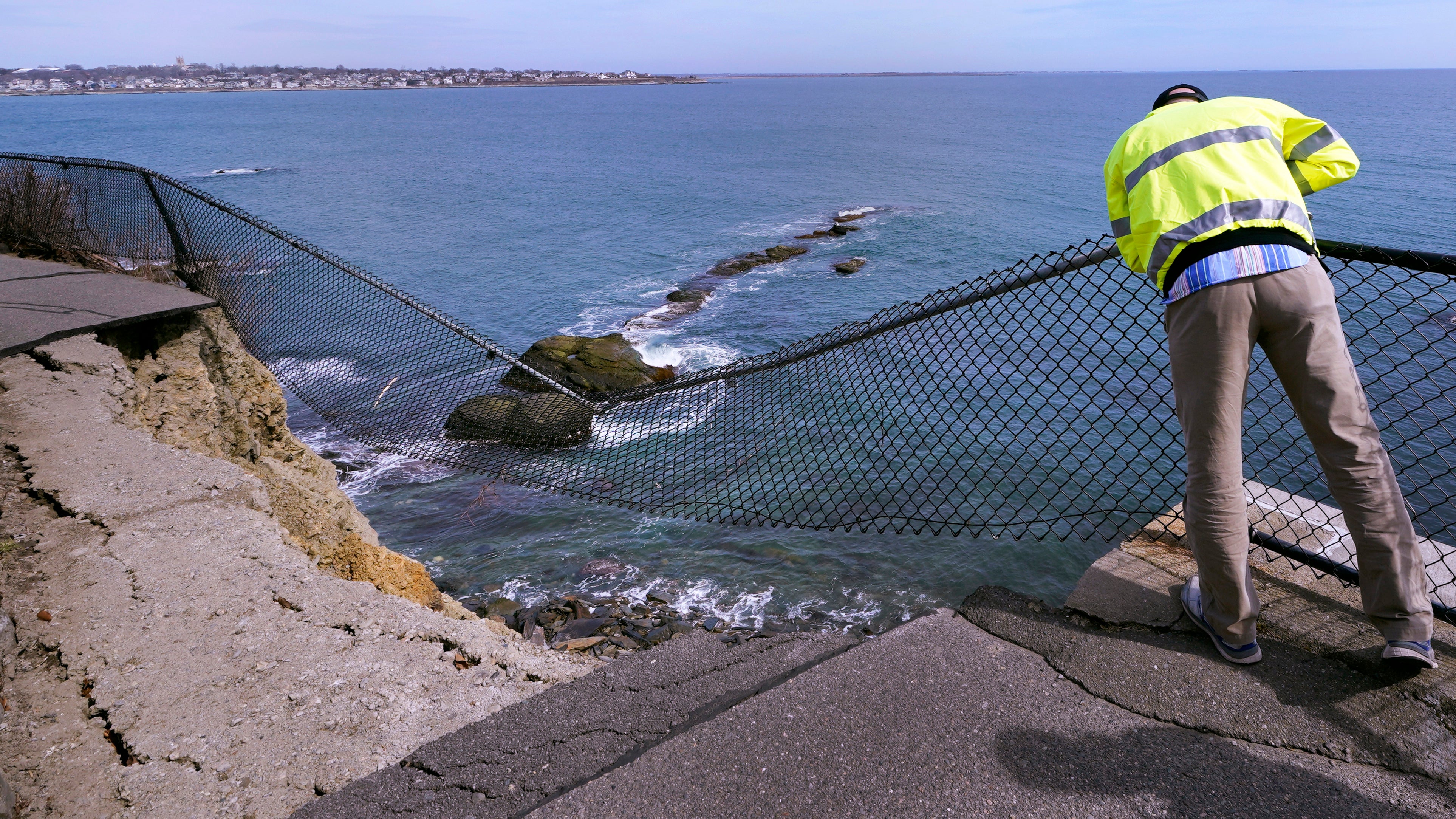 Rhode Island-Cliff Walk Collapse