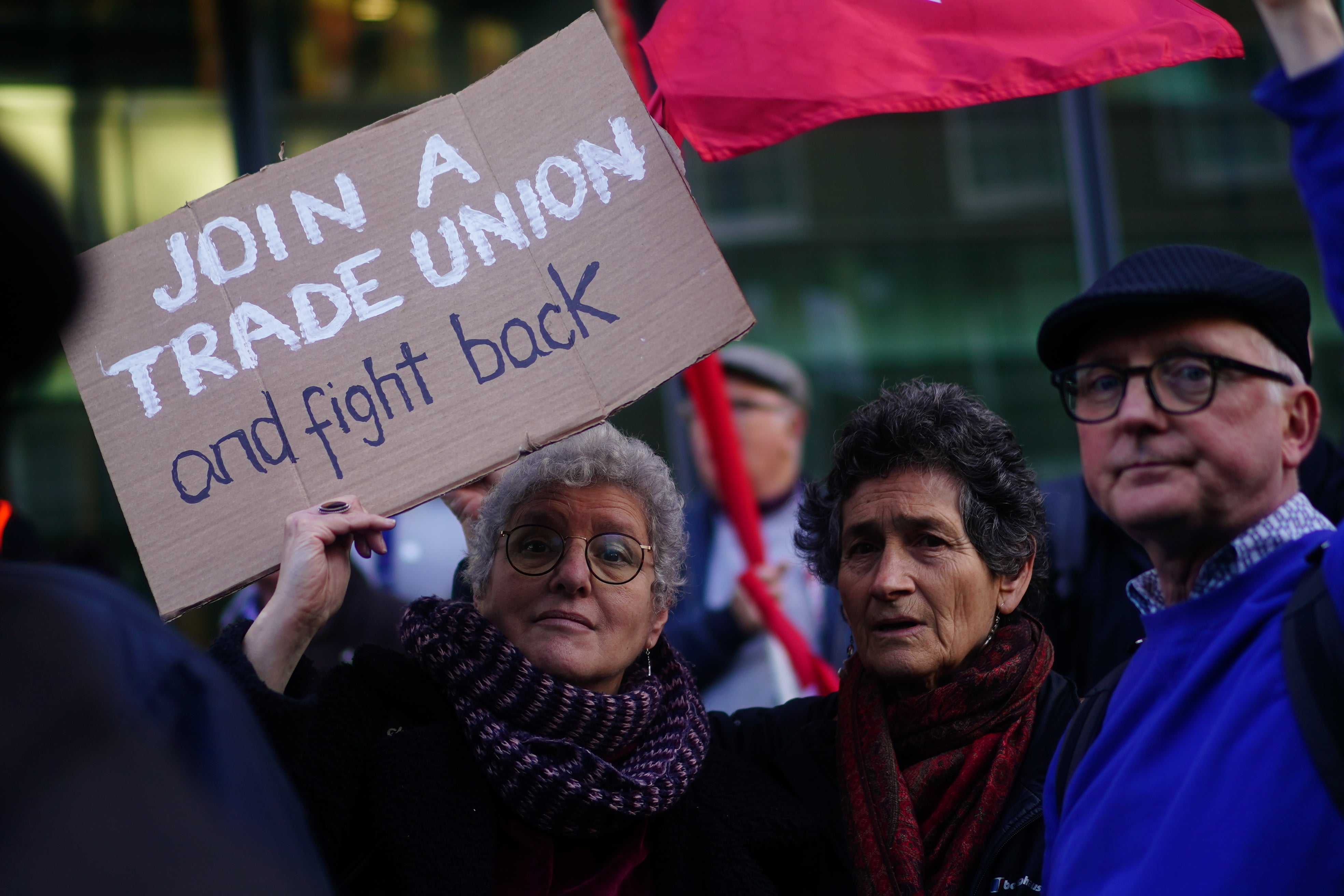 Protesters outside DP World HQ in Victoria, London, after 800 seafarers were handed immediate severance notices (Victoria Jones/PA)