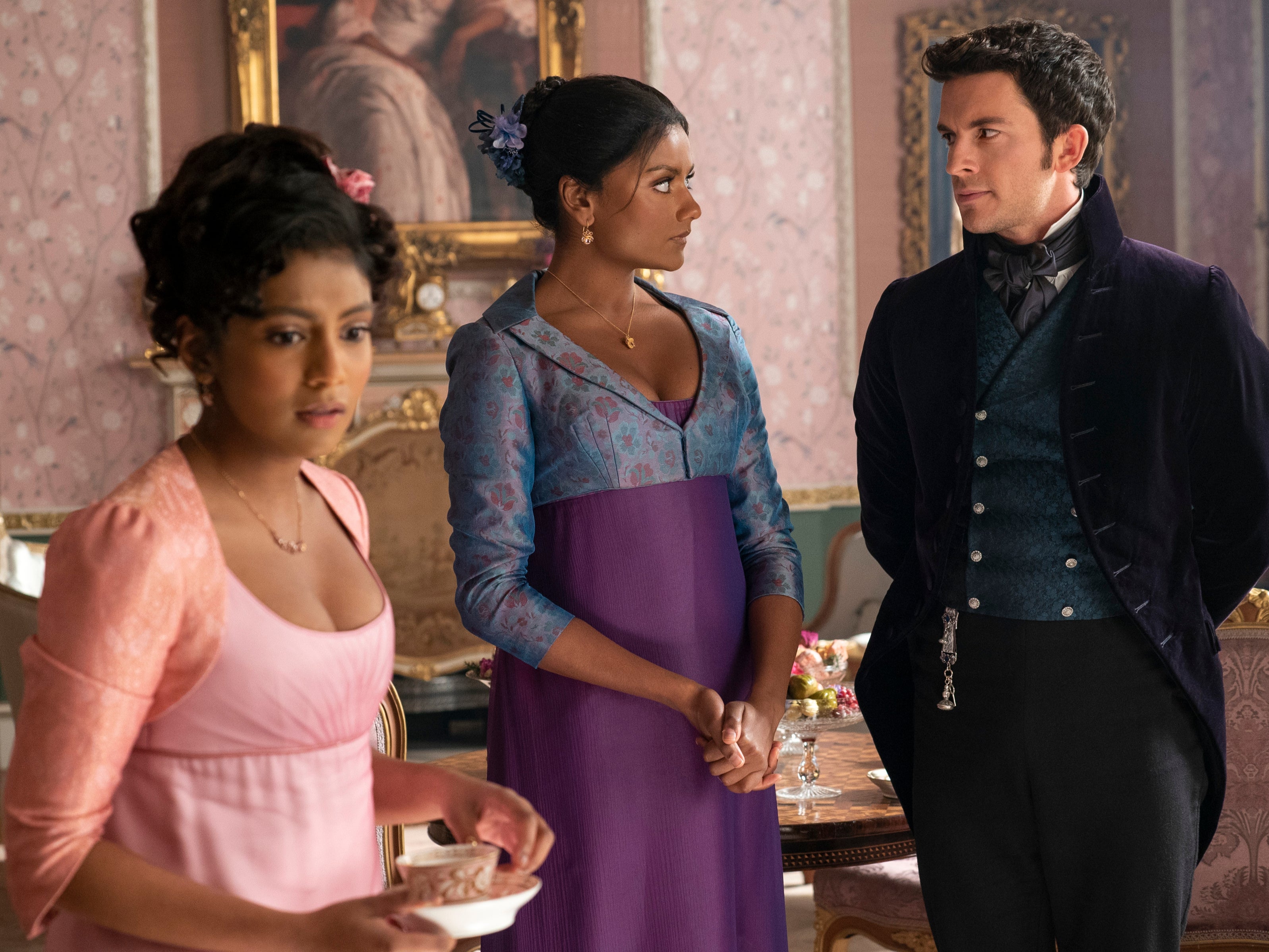 Charithra Chandran as Edwina Sharma, Simone Ashley as Kate Sharma, Jonathan Bailey as Anthony Bridgerton