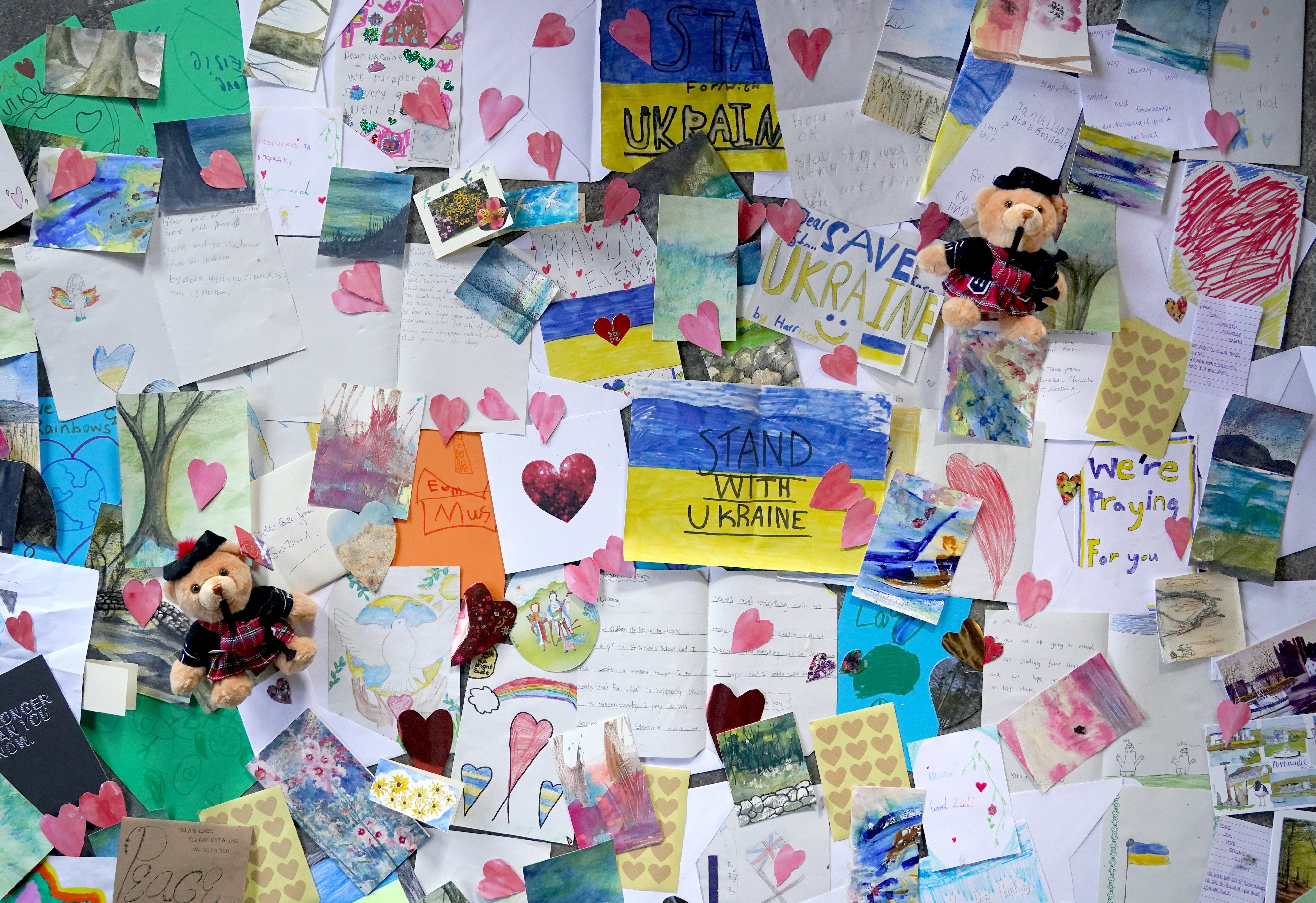 A large number of letters of love and support will be sent with aid to help those caught up in the Ukraine conflict (Andrew Milligan/PA)