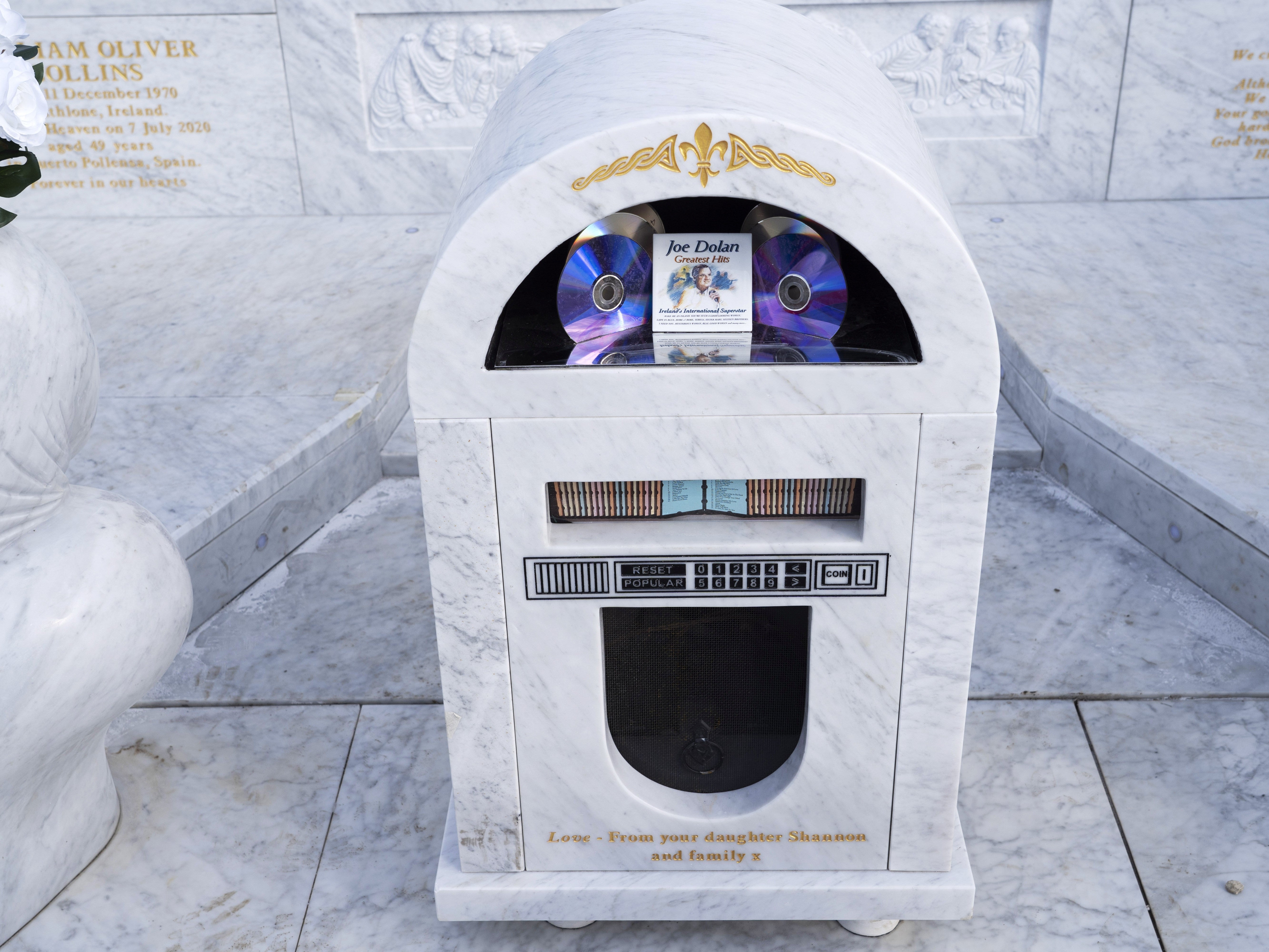 The jukebox at the monument, put up without planning persmission