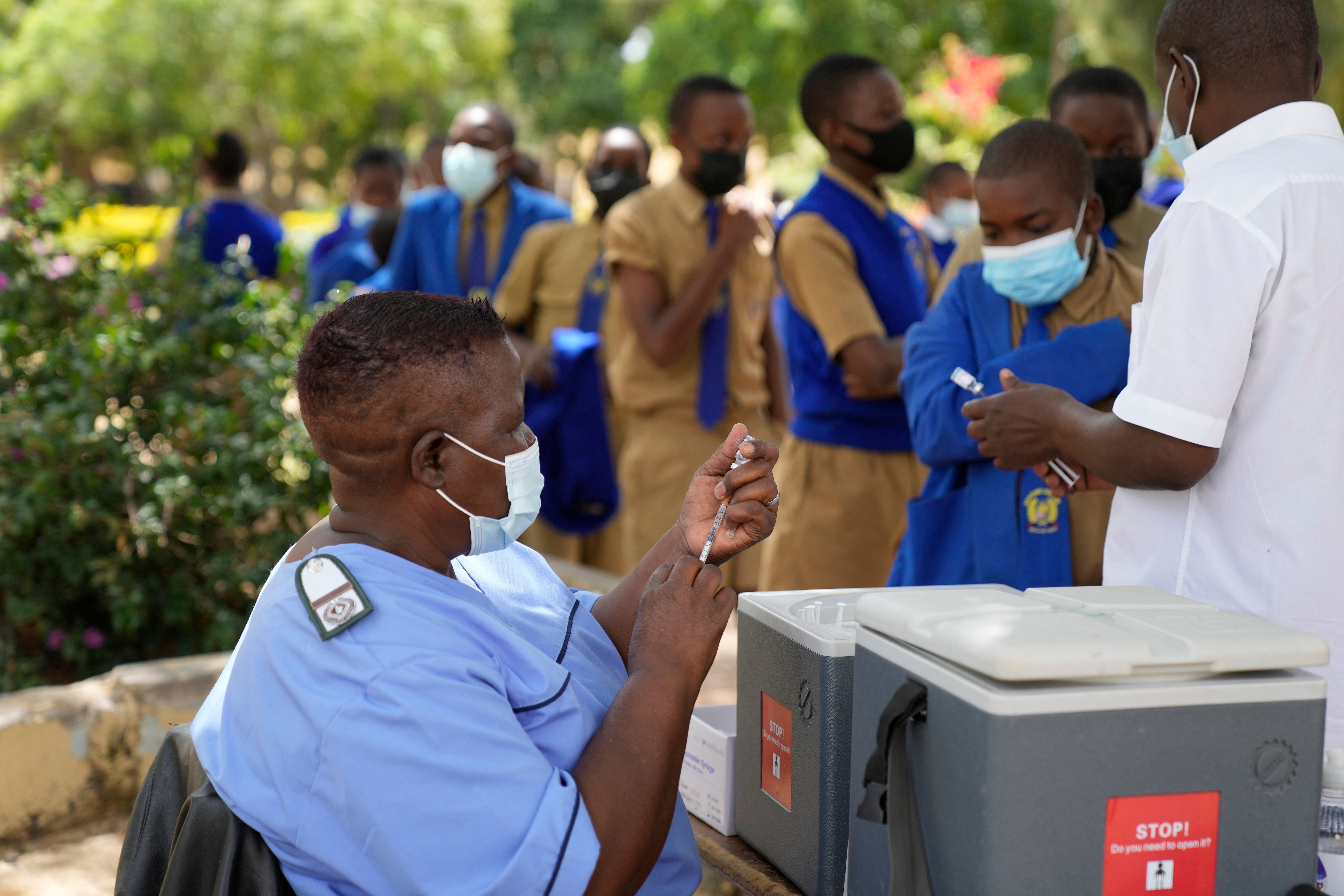 Virus Outbreak Zimbabwe Vaccination Drive