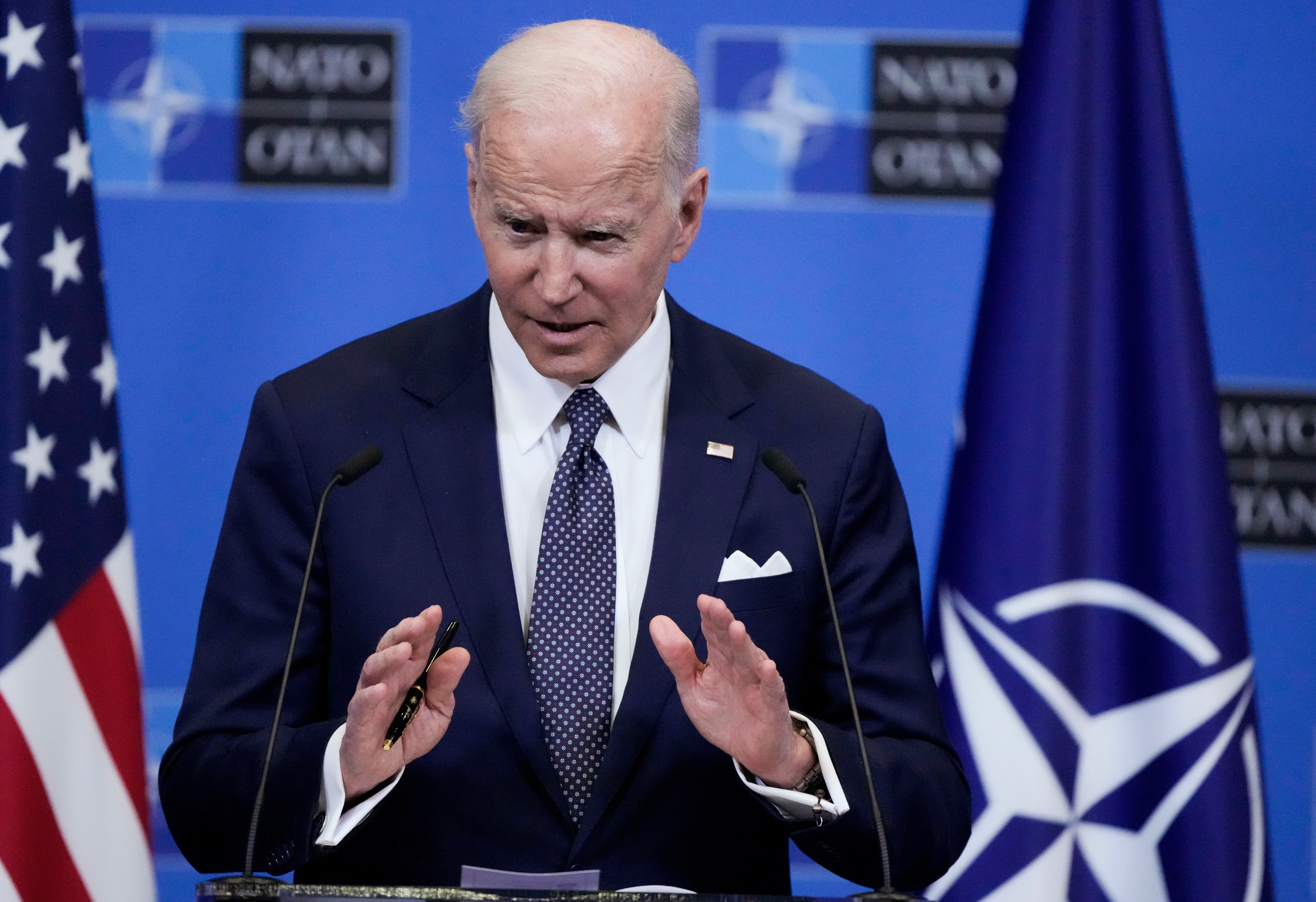 Biden news – live: President wants Russia removed from G20, hopes to visit refugees in Poland