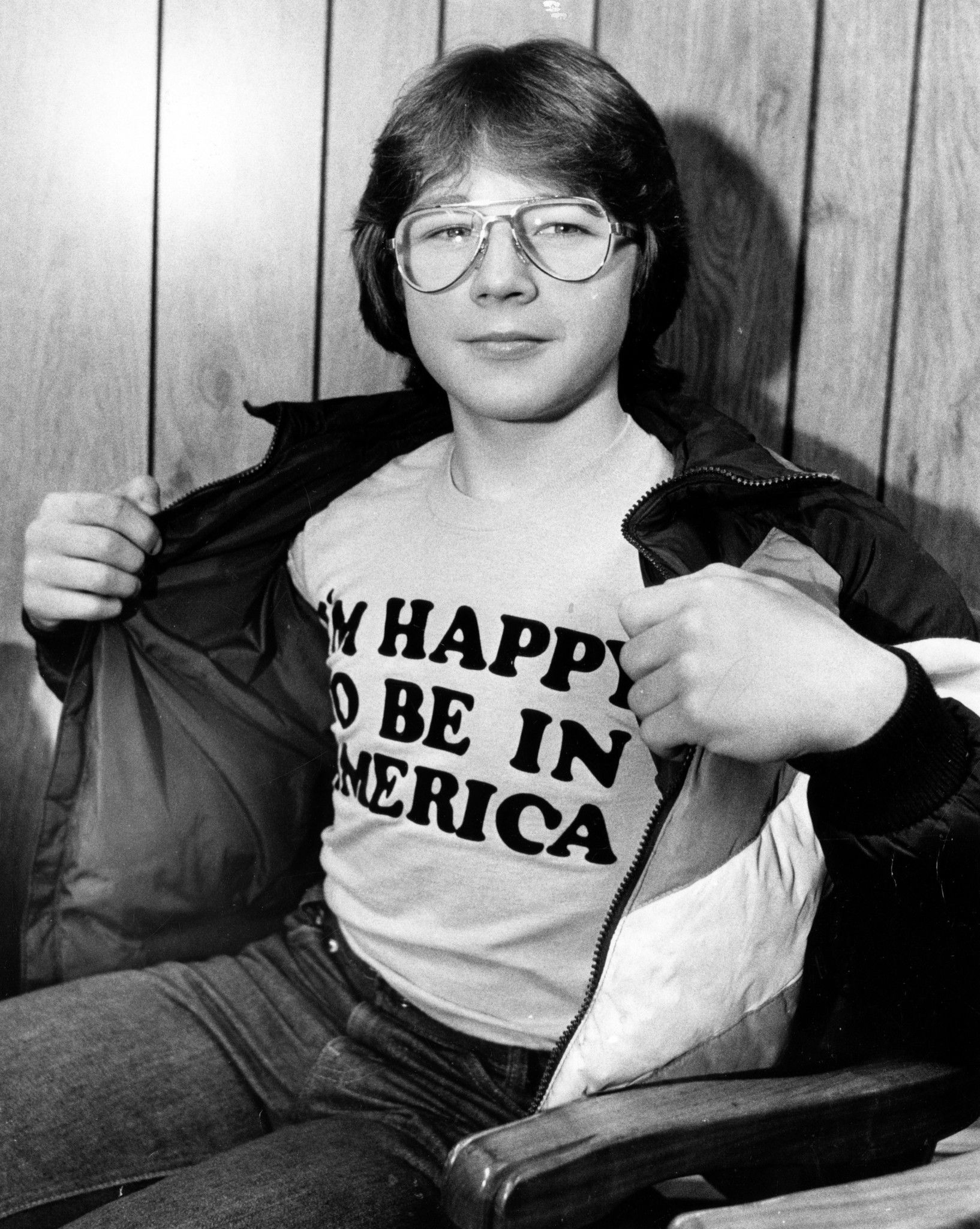 Walter Polovchak shows off his t-shirt that reads ‘I’m happy to be in America’ during a legal setback in 1981