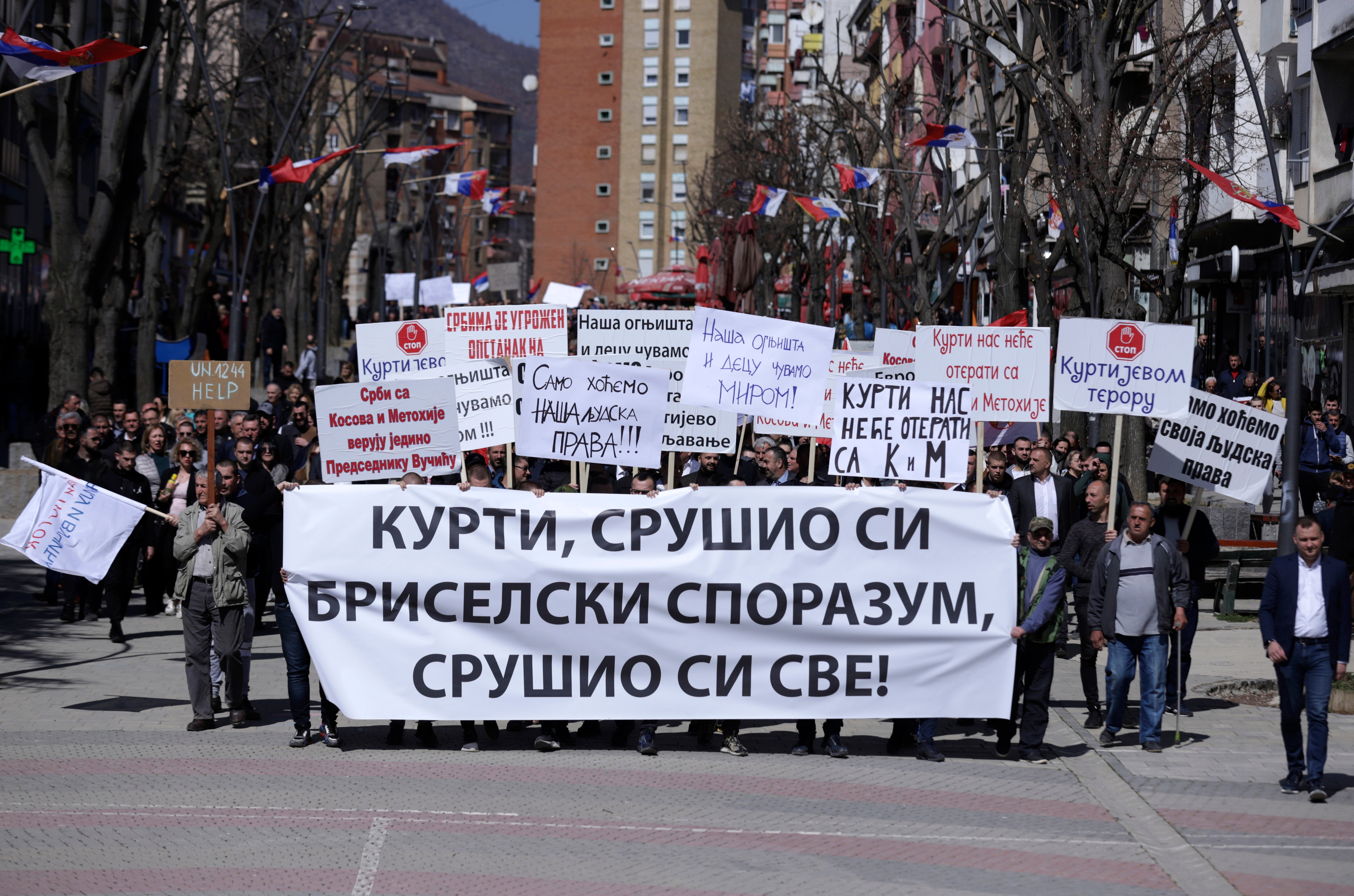 Kosovo Serbs Protest