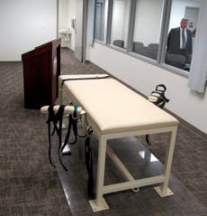 Tennessee halts executions ahead of a review of lethal injections