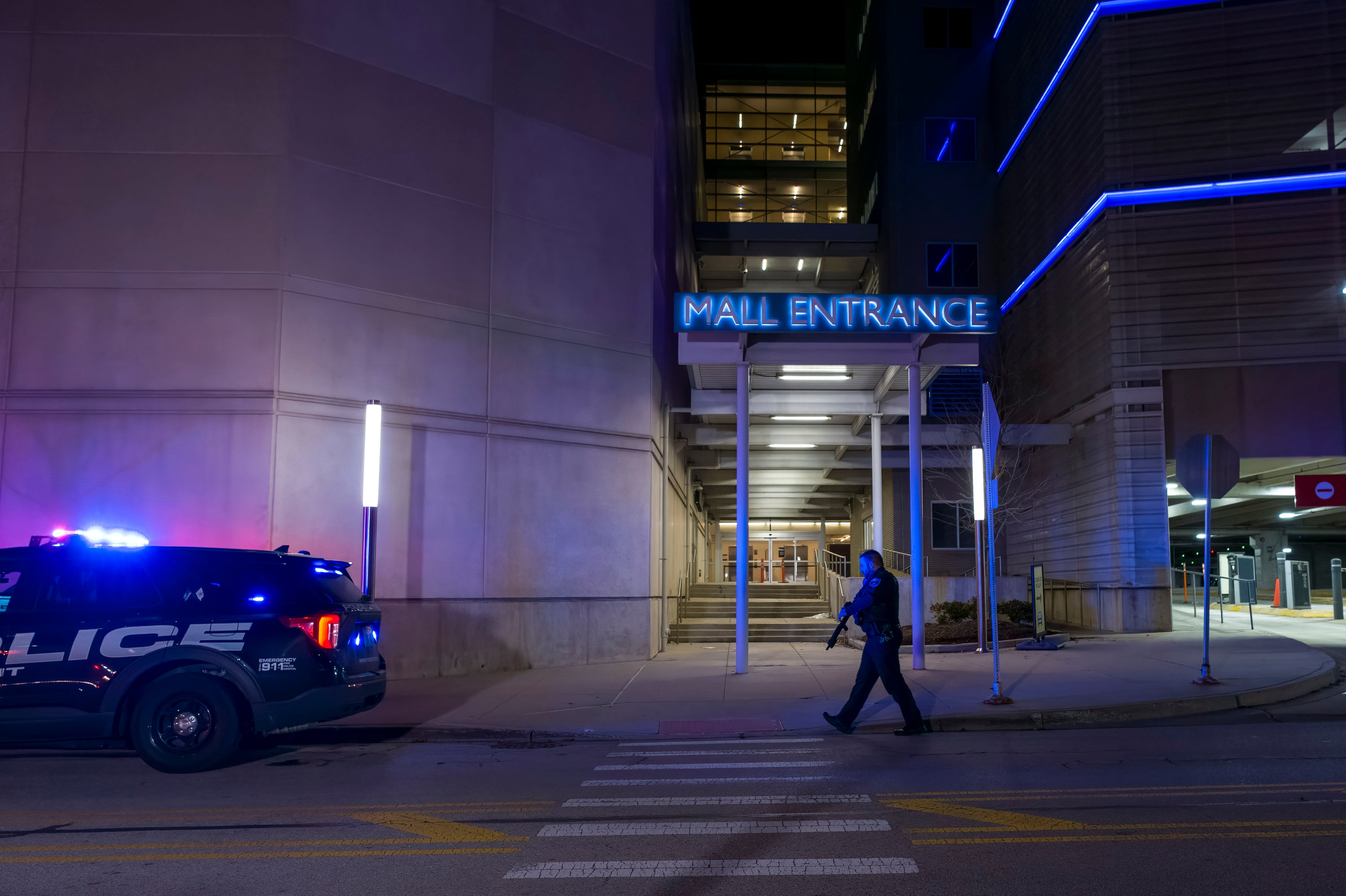 Mall Shooting Illinois