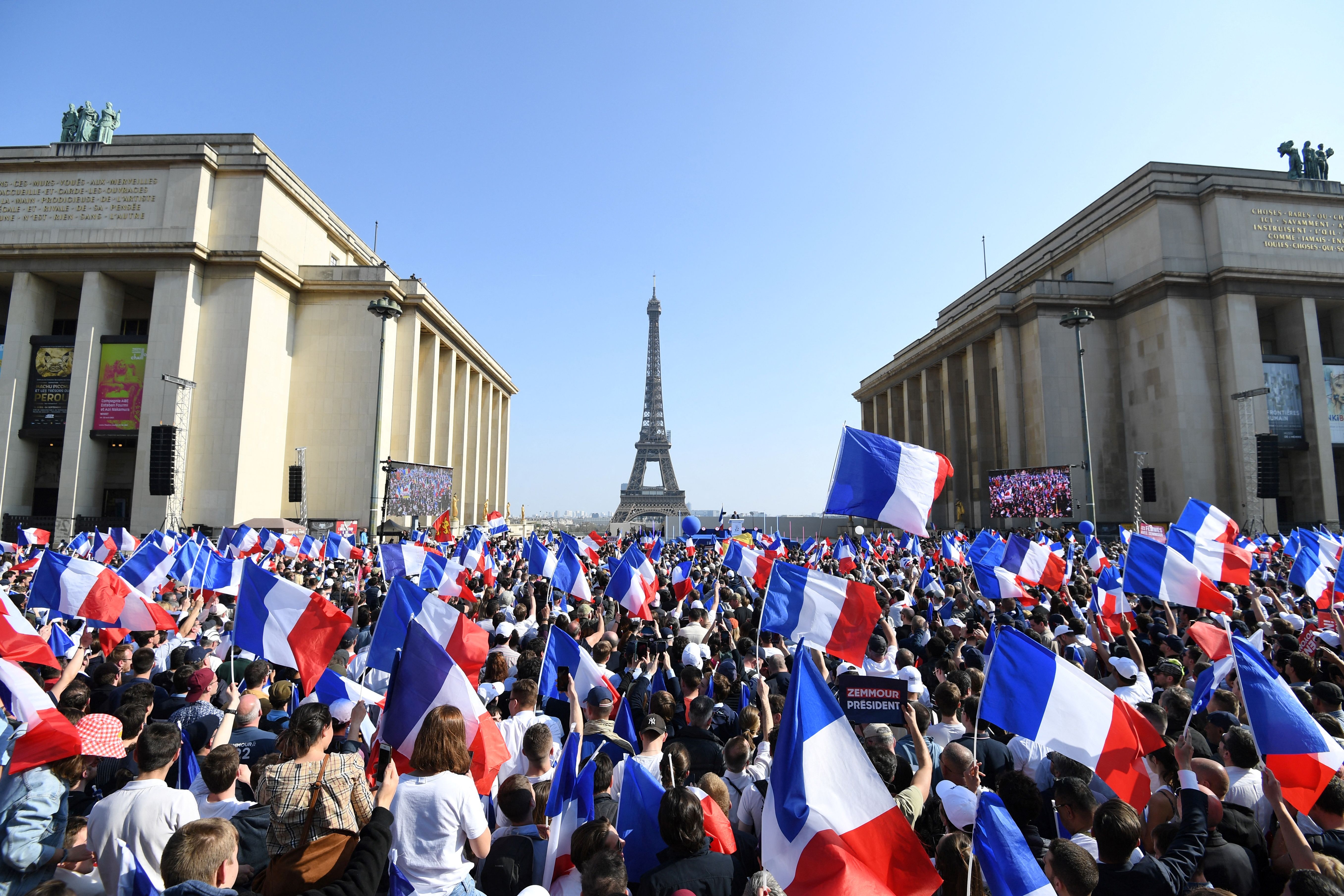 French far-right presidential candidate Eric Zemmour delivers a speech during a campaign rally on the Trocadero square in Paris, 27 March 2022