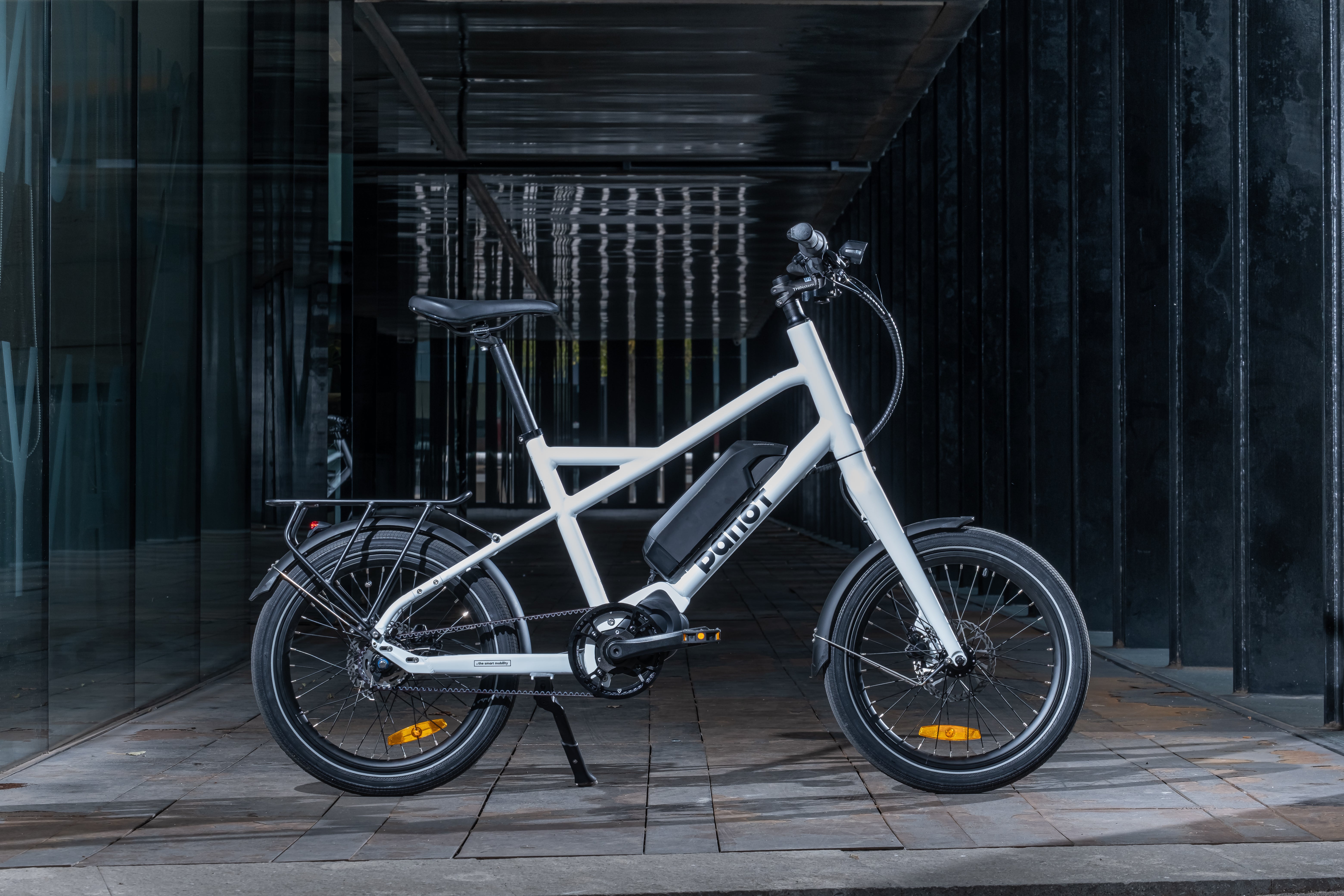 The Panot bikes, using Shimano systems, are designed with reliable urban mobility in mind