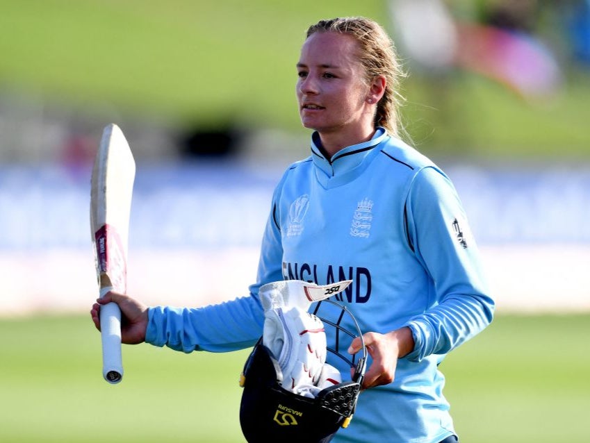 Danni Wyatt acknowledges the crowd's applause at the end of her 129 runs innings