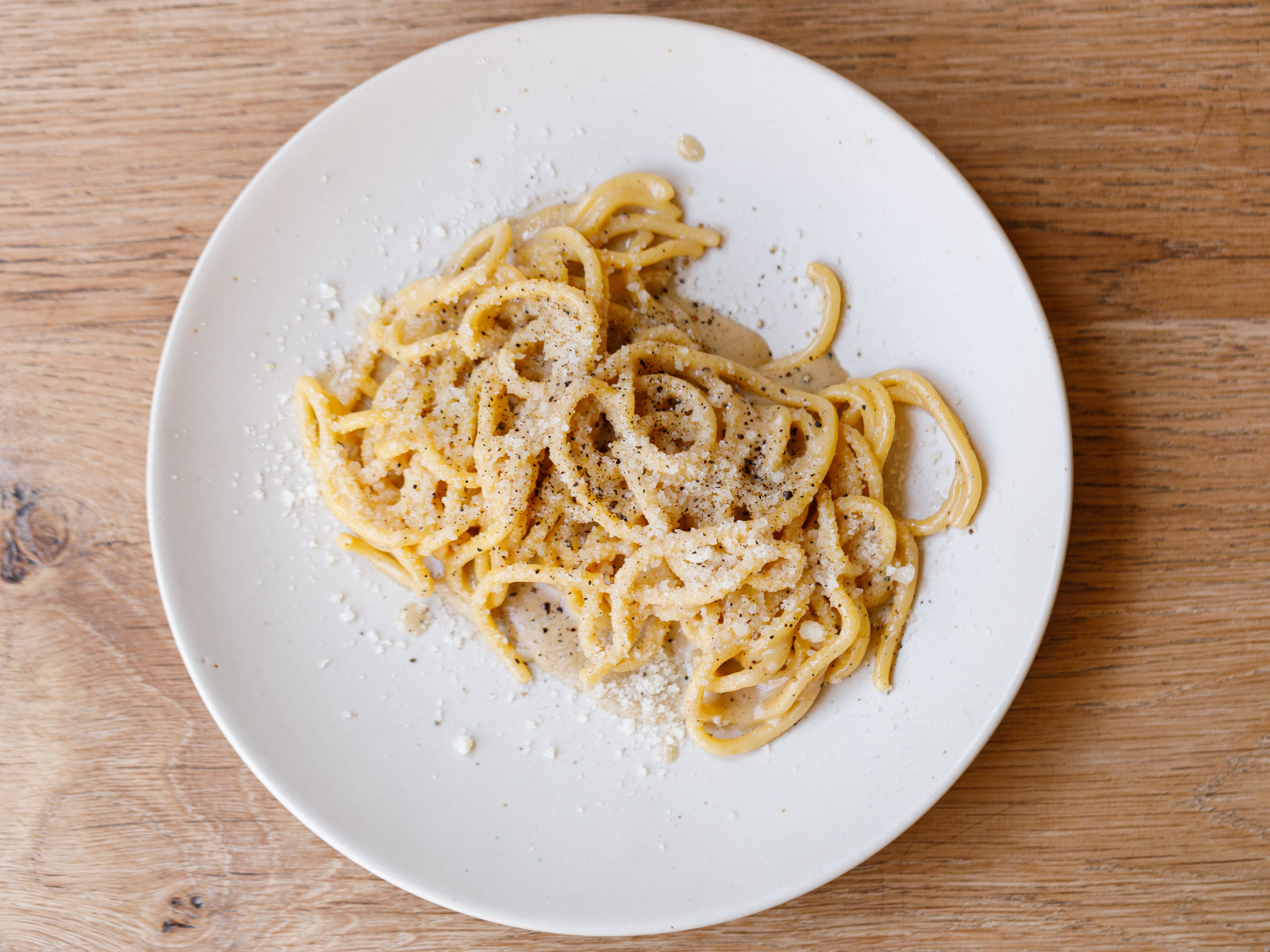 Tonnarelli cacio e pepe: Deliciousness in 15 minutes