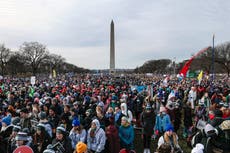 Nine people charged with blocking abortion clinic with chains and ropes
