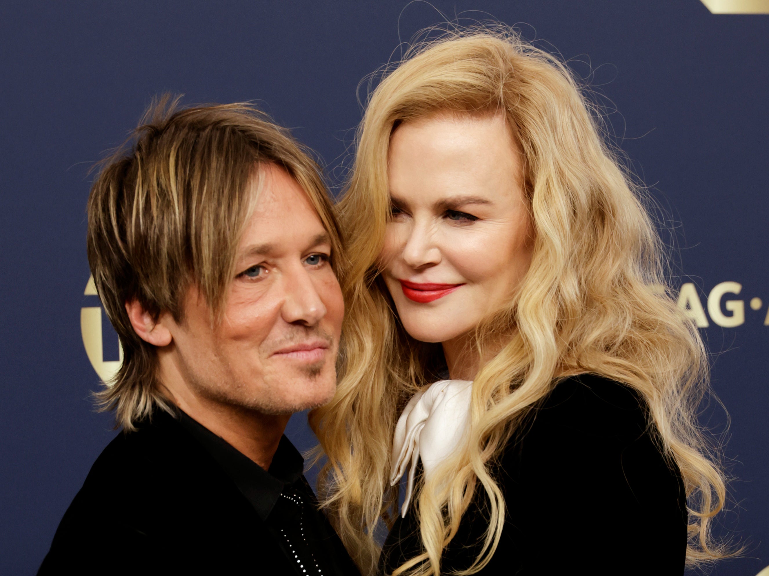 Keith Urban and Nicole Kidman attend the 28th Annual Screen ActorsÂ Guild Awards at Barker Hangar on February 27, 2022