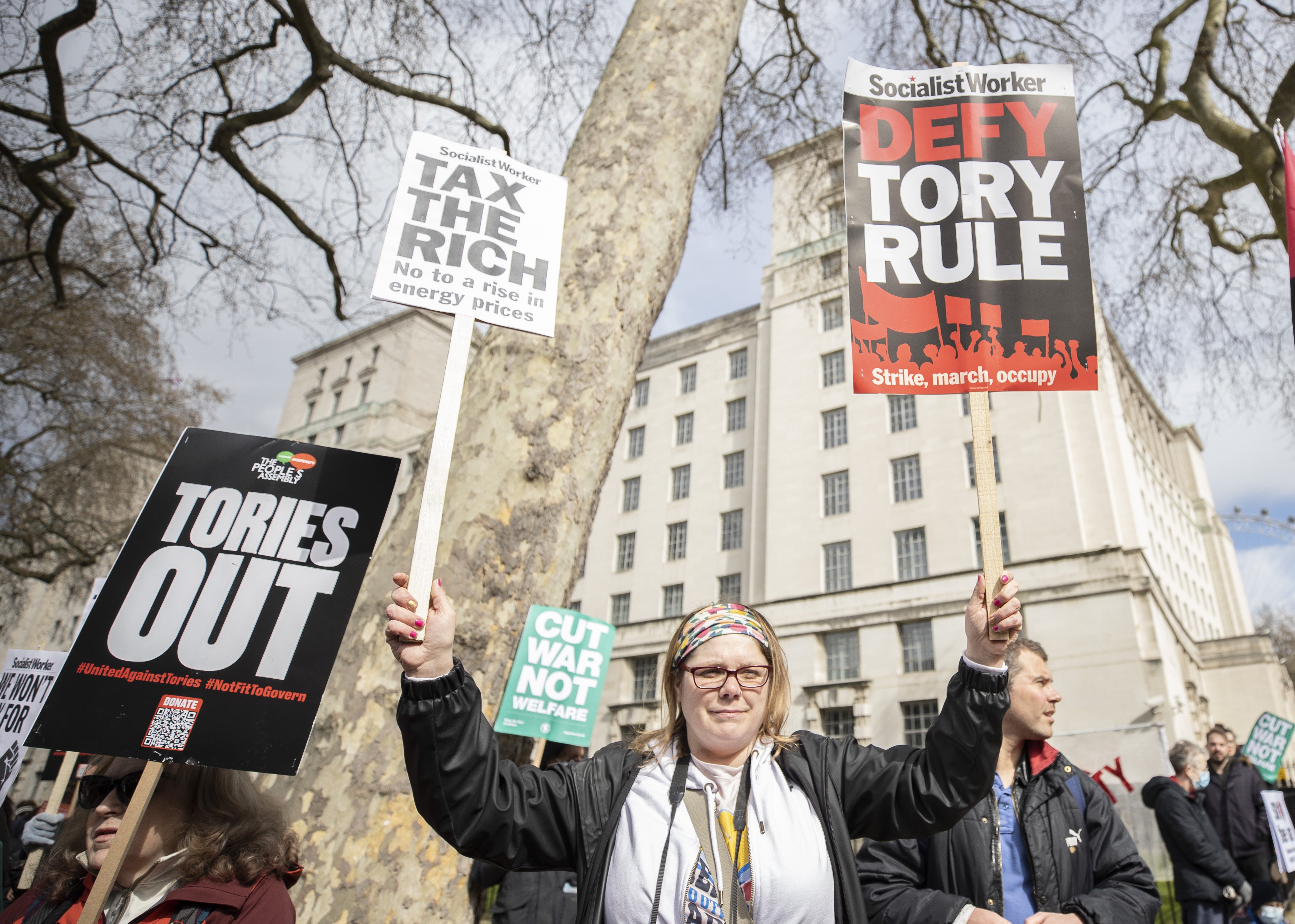 Hundreds of people gather in front of the prime minister’s residence