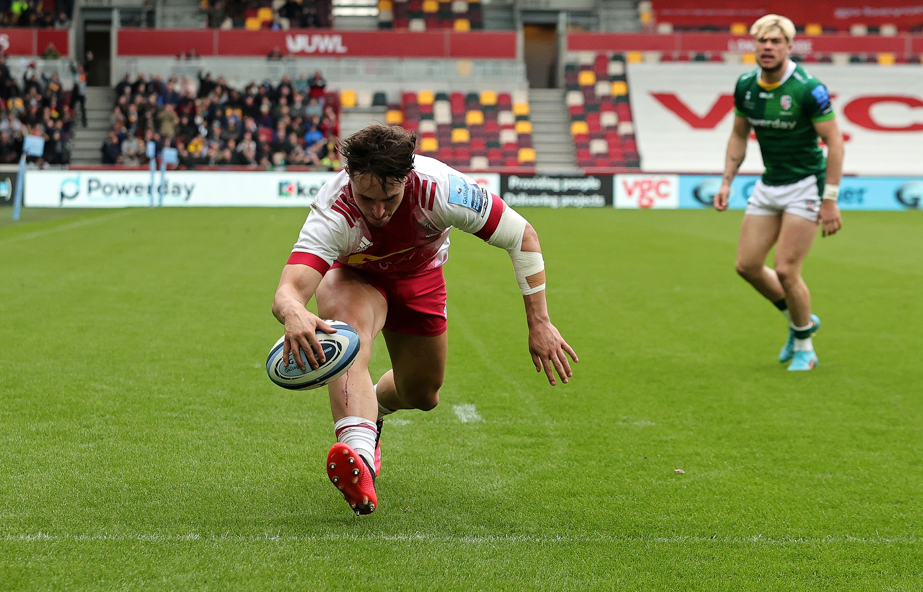 Cadan Murley dotted down for Quins