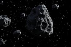 Five small asteroids to fly close to Earth