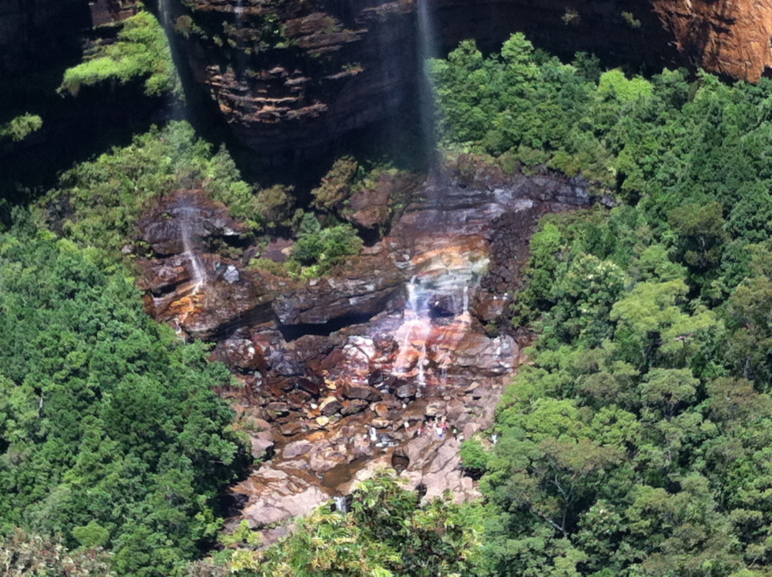 The bodies of a father and son killed in a landslide while on holiday from the UK to Australia’s Blue Mountains have been retrieved by police (Lauren Turner/PA)