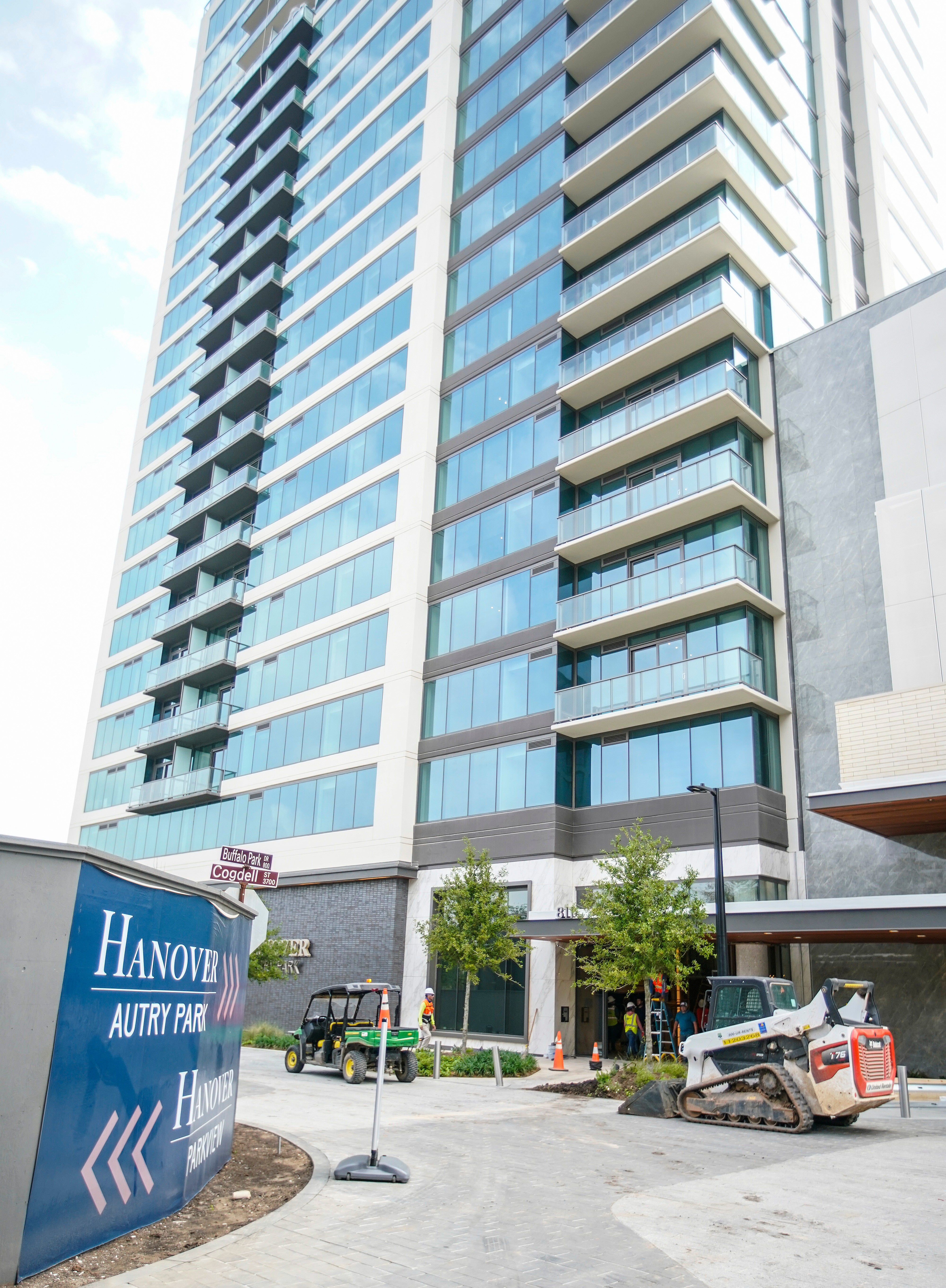 Carjacking-Crash Into Building