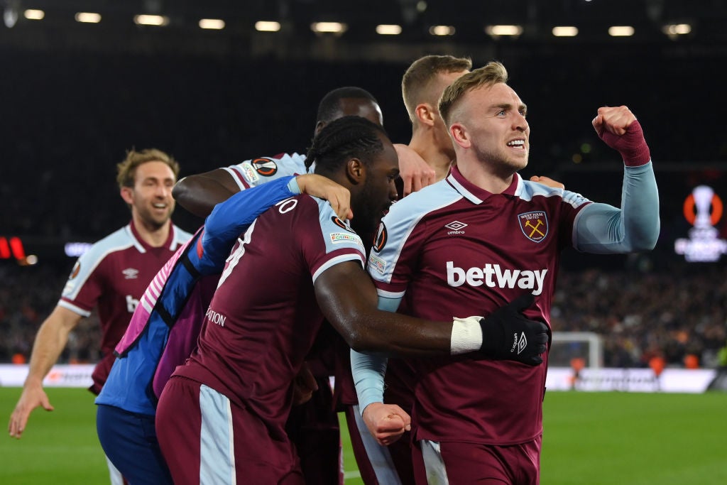 Jarrod Bowen put 10-man West Ham ahead and the English side will travel to France next week with hope