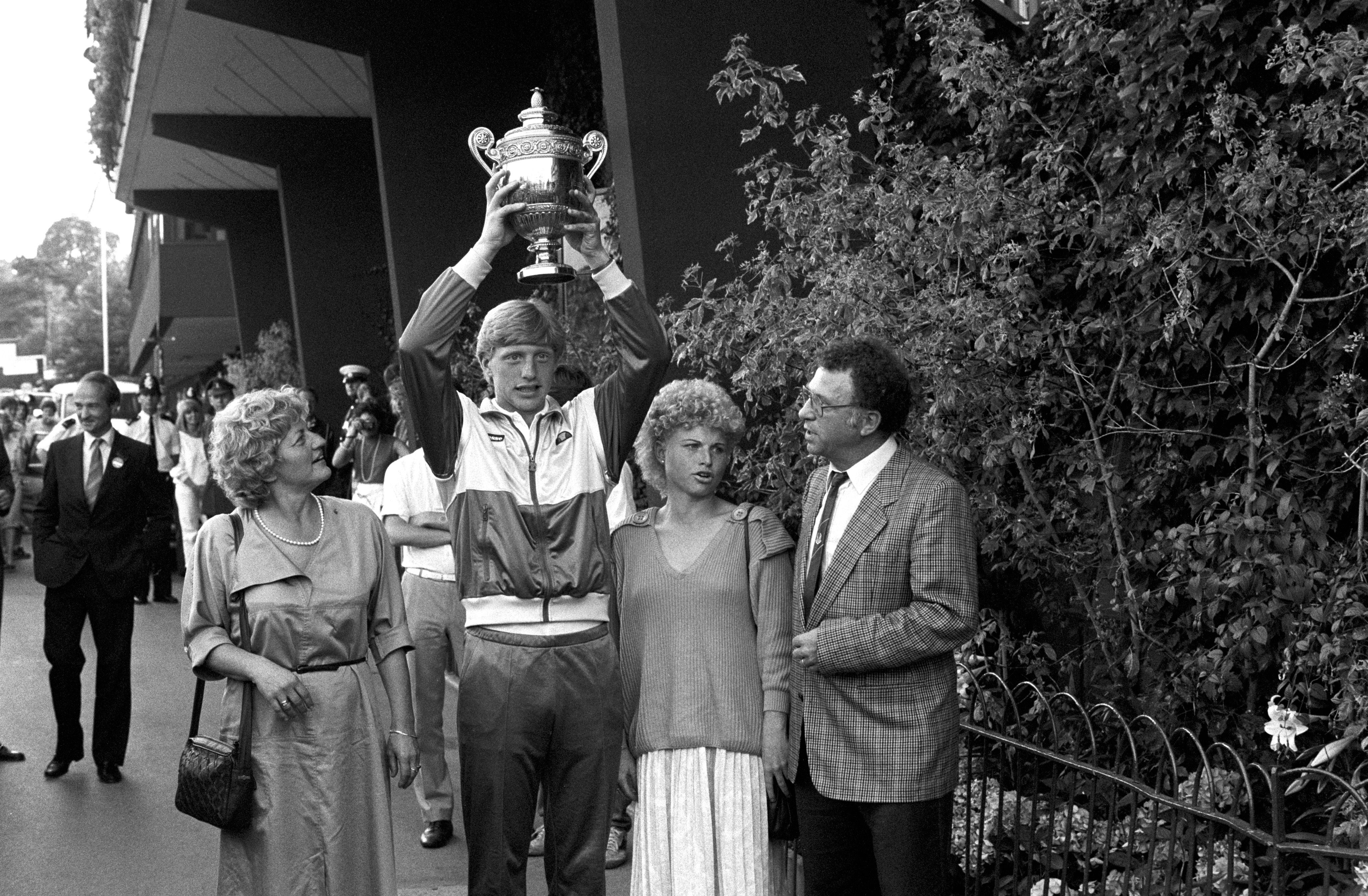 Becker with his family after winning the men’s Wimbledon final in 1985