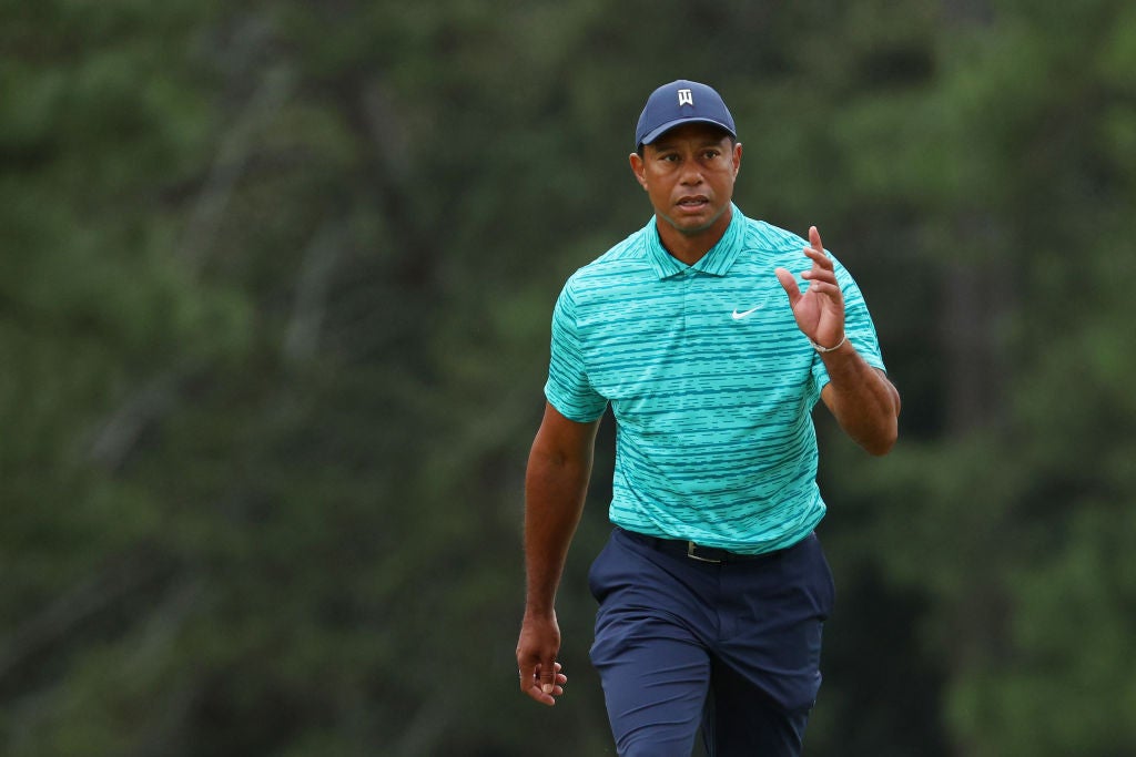 Tiger Woods will continue his story into the weekend