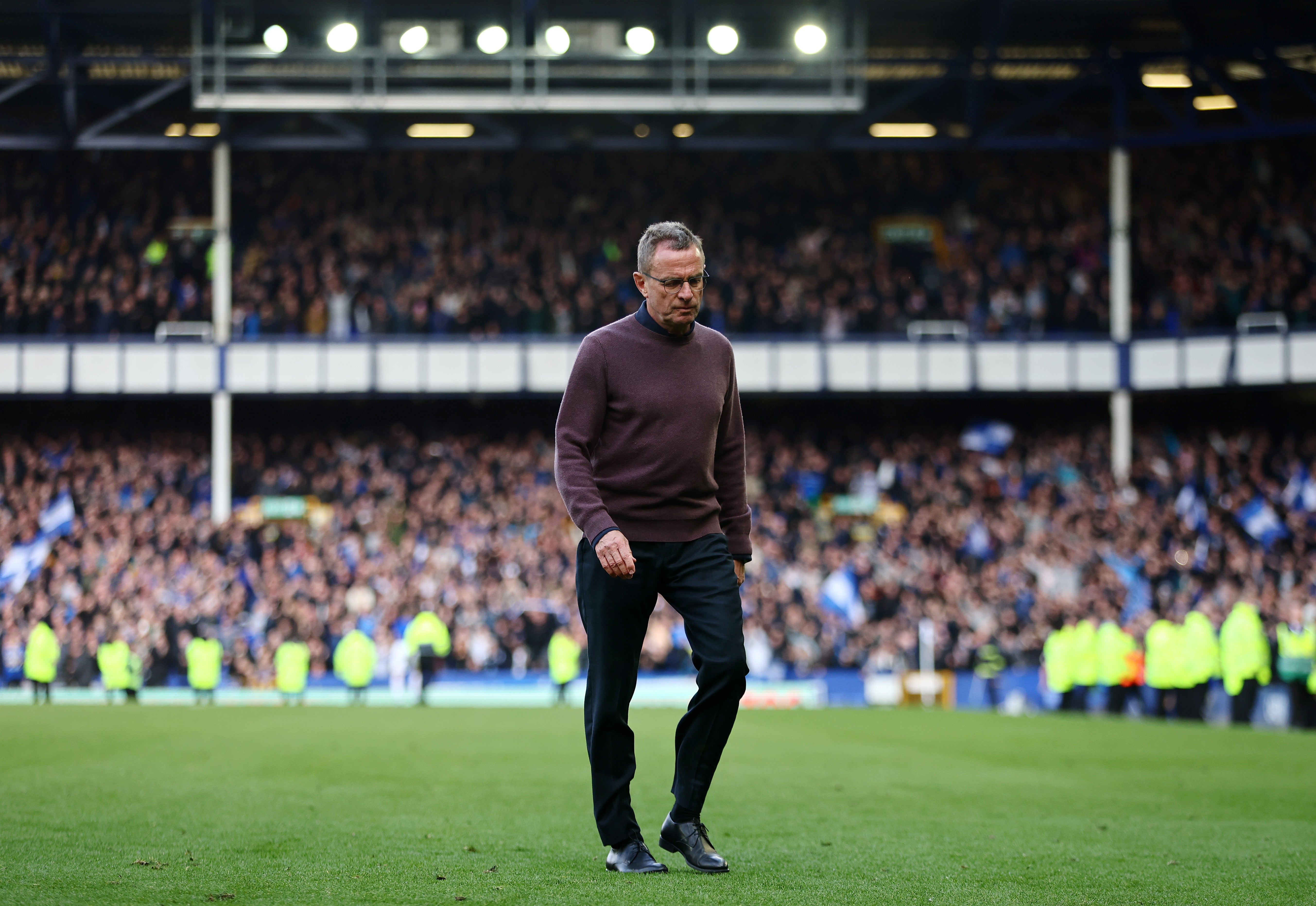 Ralf Rangnick’s Manchester United suffered a dismal 1-0 defeat to Everton