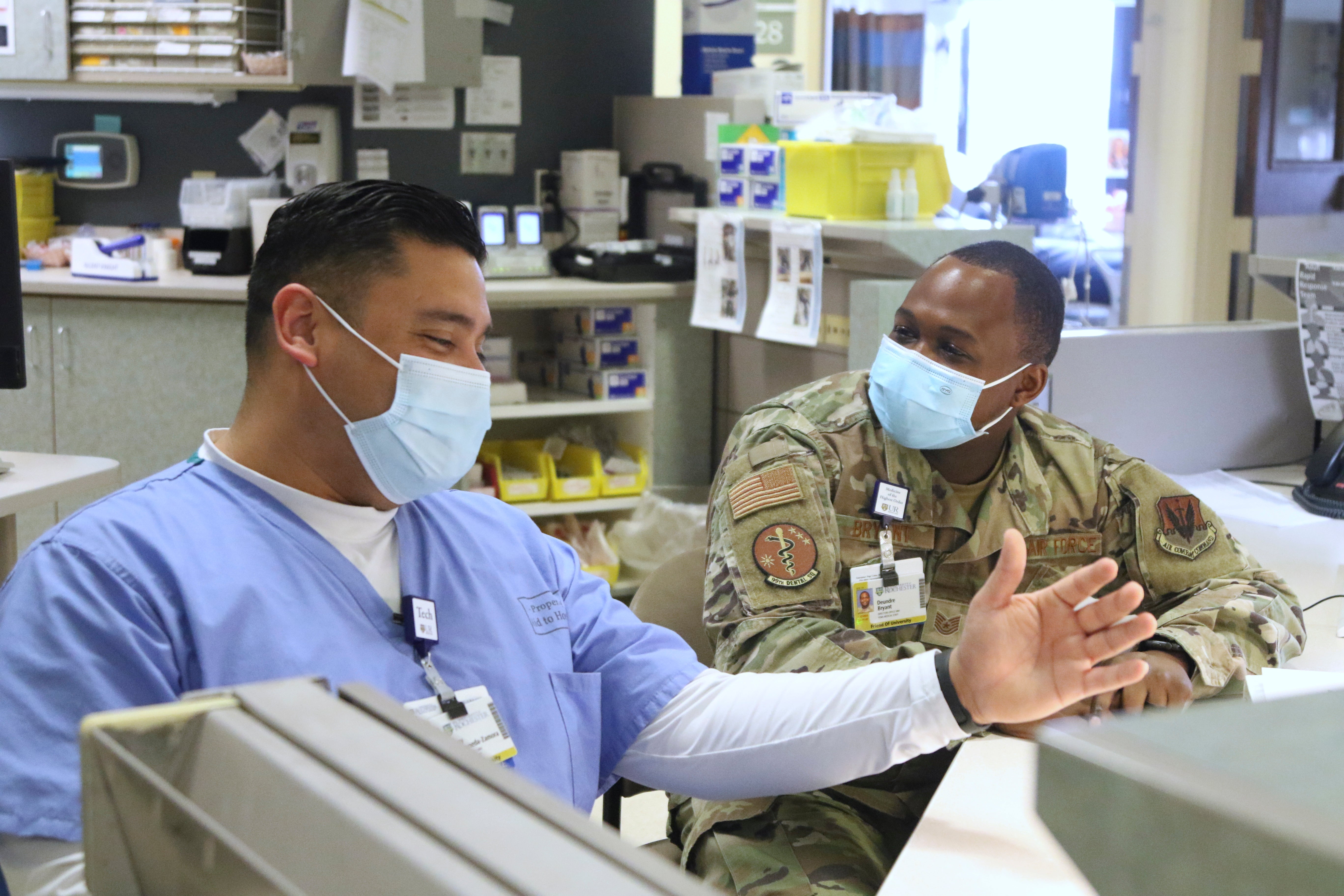 Virus Outbreak Military Medical Teams
