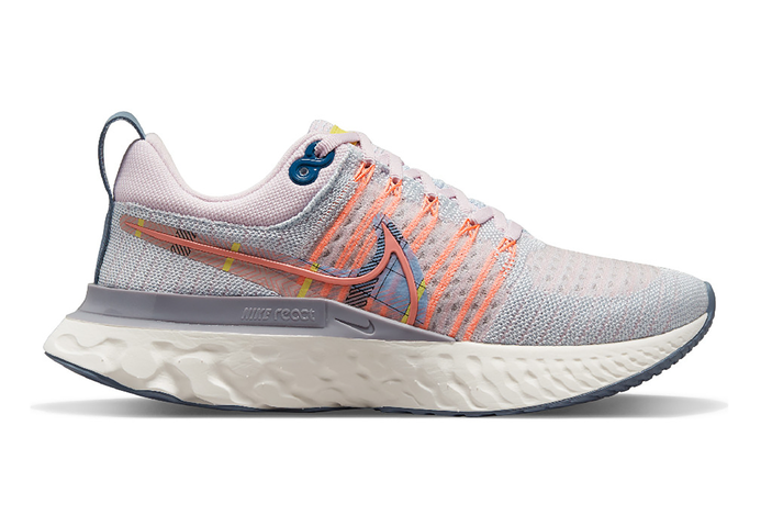 React infinity run flyknit 2