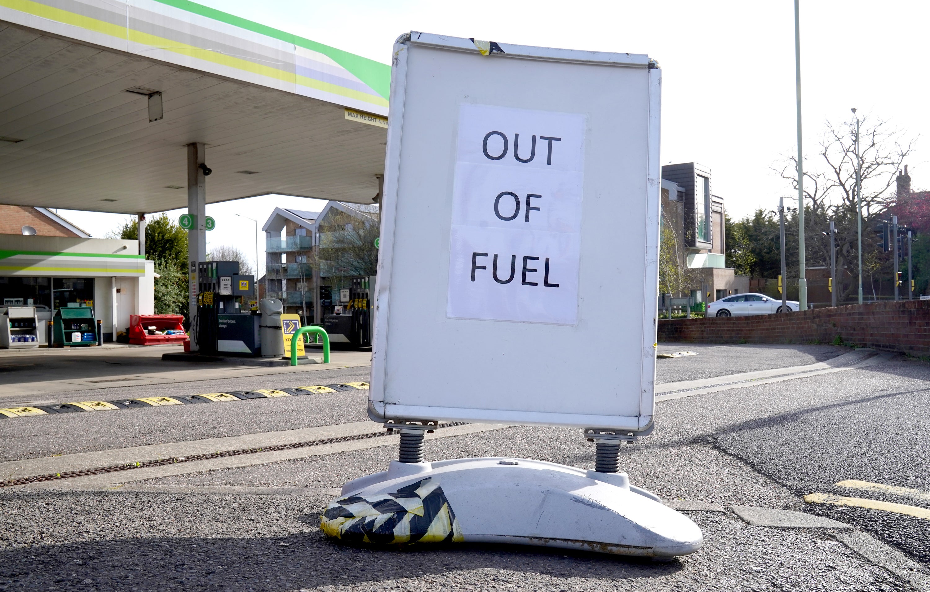 An empty fuel station in Ashford, Kent (Gareth Fuller/PA)