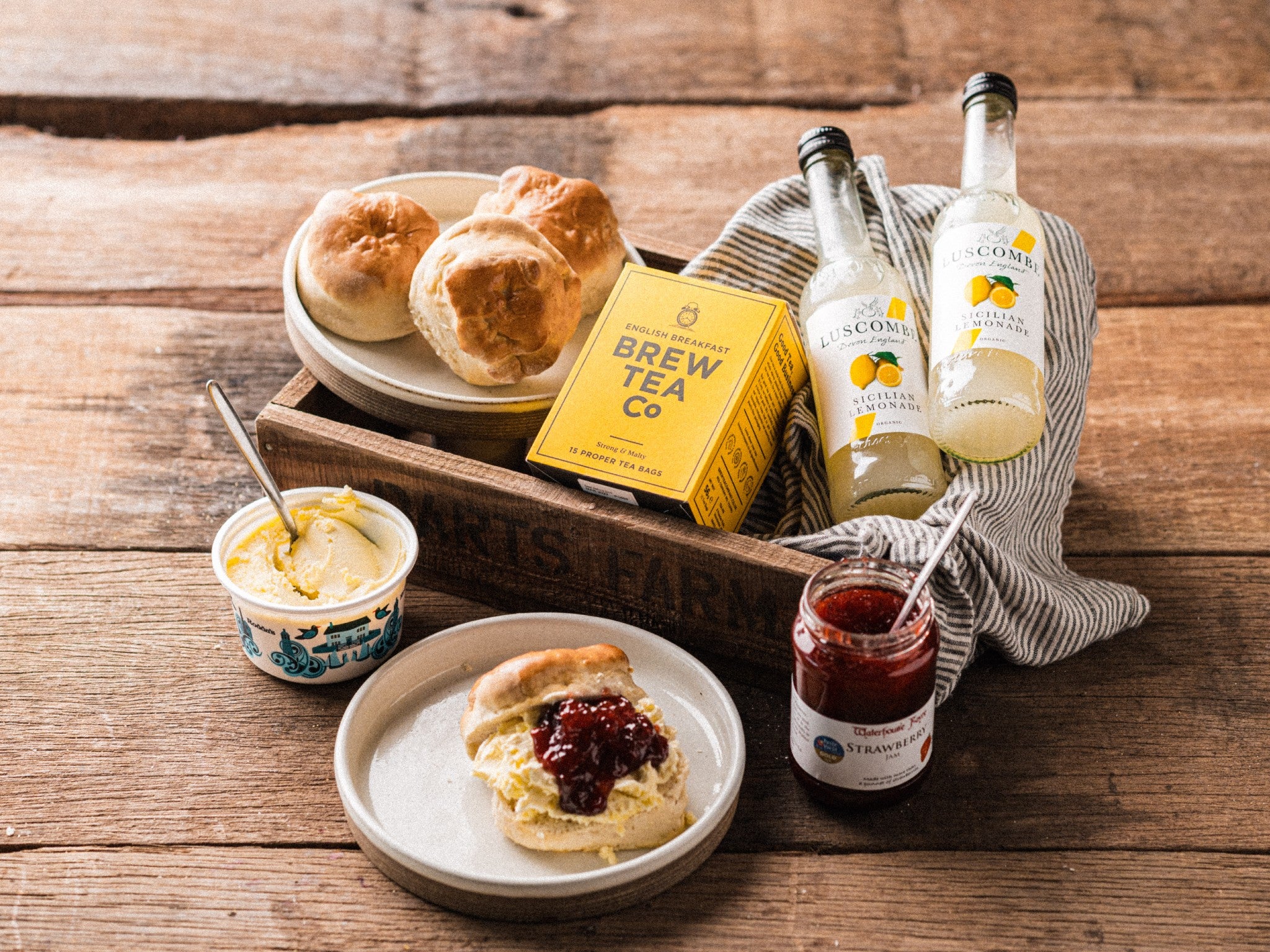 Darts Farm cream tea hamper indybest