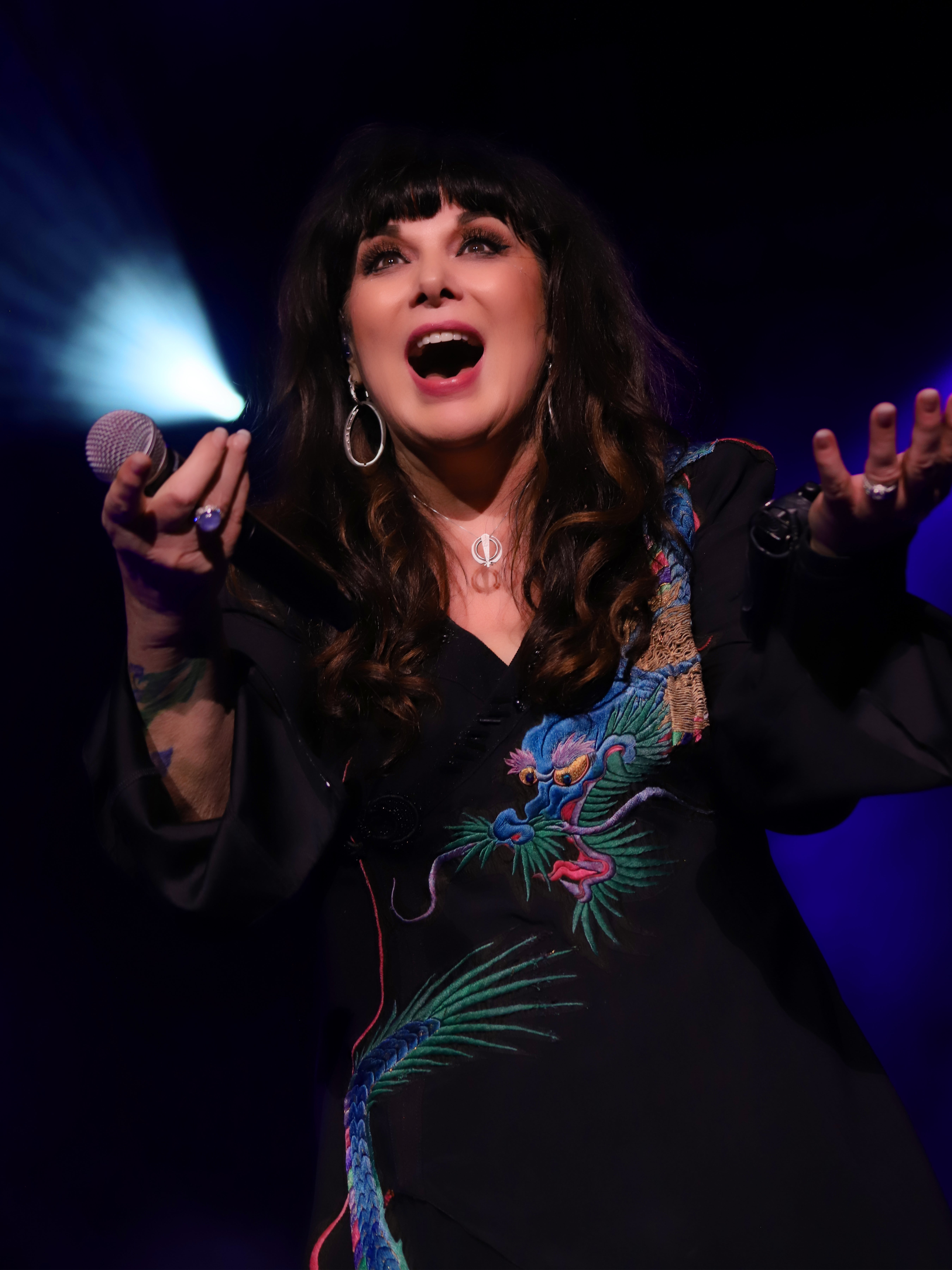 Ann Wilson says she studied Aretha Franklin to get that ‘total physical immersion way of singing’