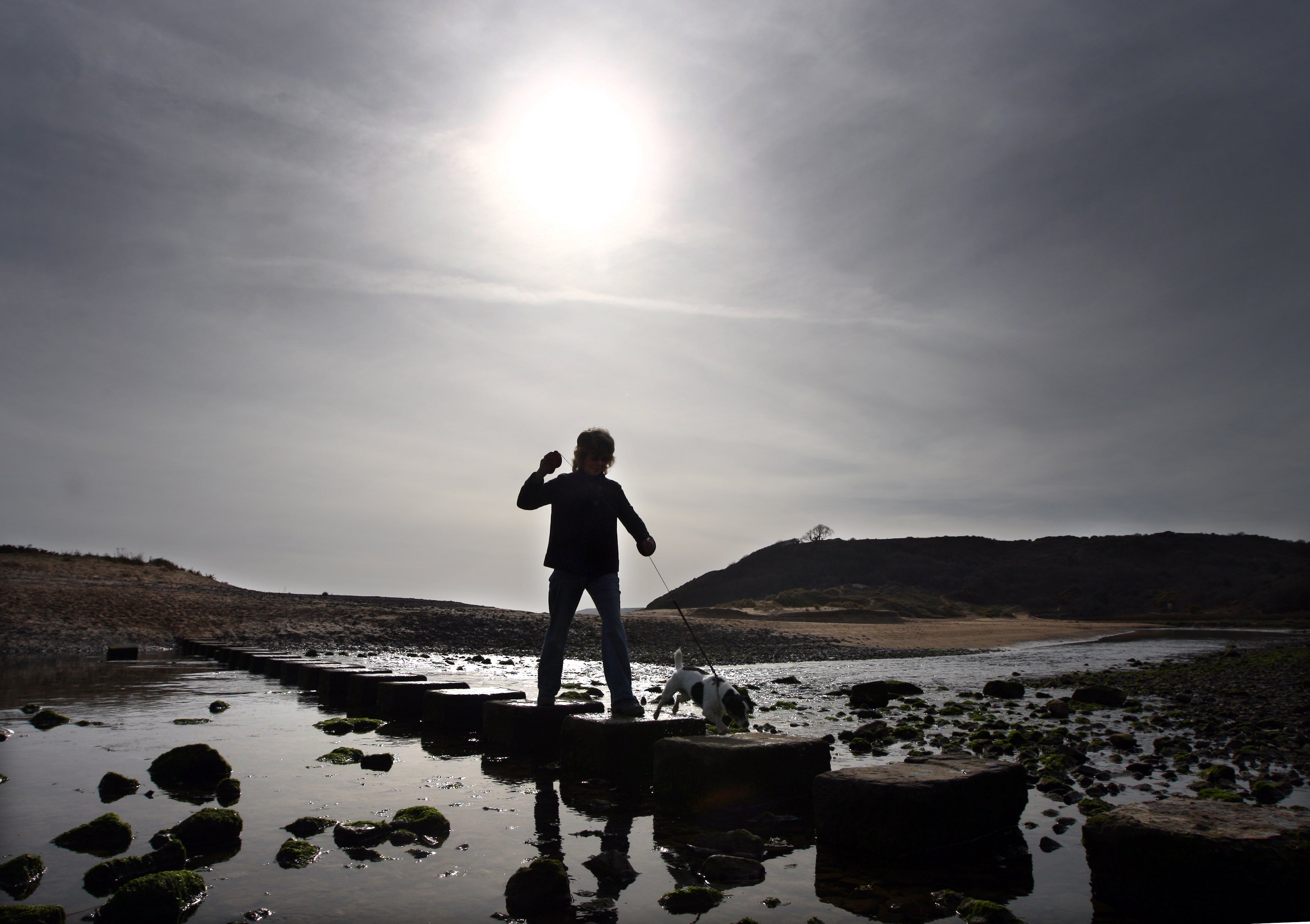 Officers from Welsh Police forces will be patrolling the coastline this summer to teach tourists about protecting nature (David Jones/PA)