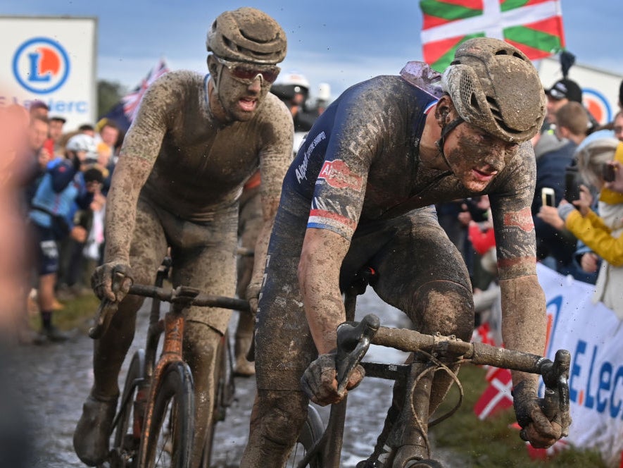 Van der Poel (right) was beaten by Sonny Colbrelli (left) in last year’s Paris-Roubaix