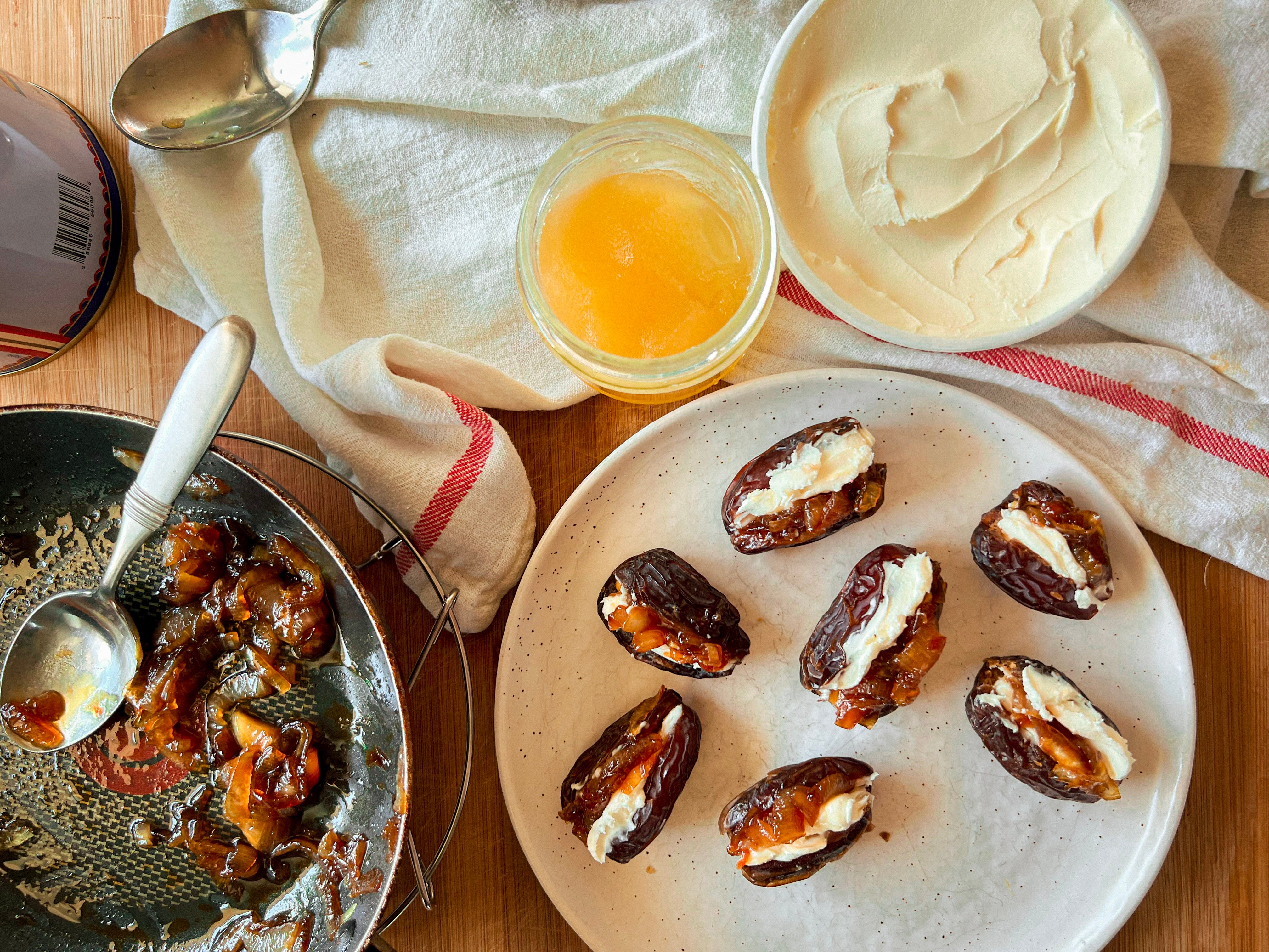 Caramelized Honey Onions with Mascarpone