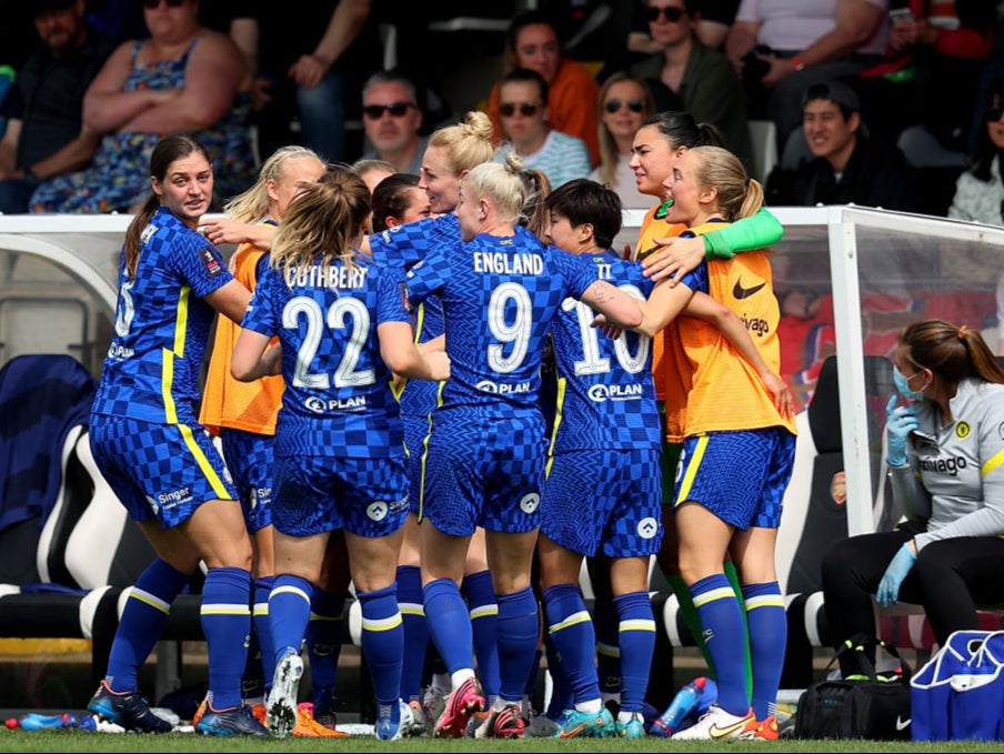 Chelsea celebrate Guro Reiten’s opening goal