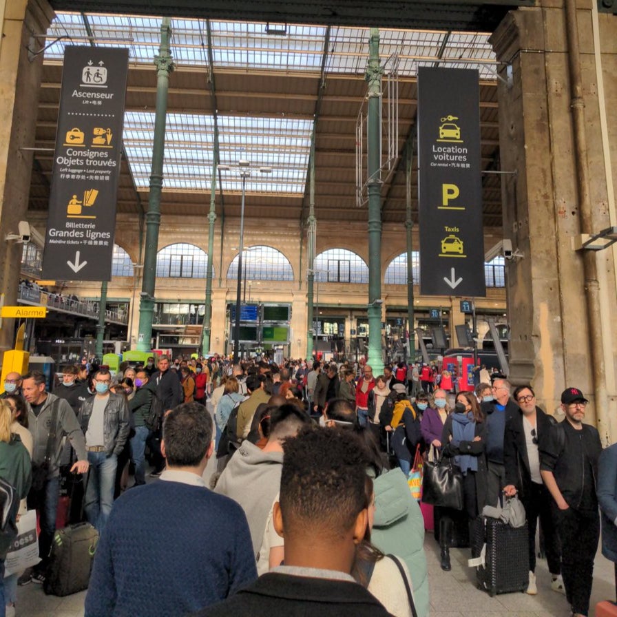 Hundreds of passengers queue during the Easter chaos