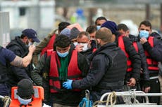 Government vows to jail asylum seekers for steering dinghies across English Channel despite UN warning