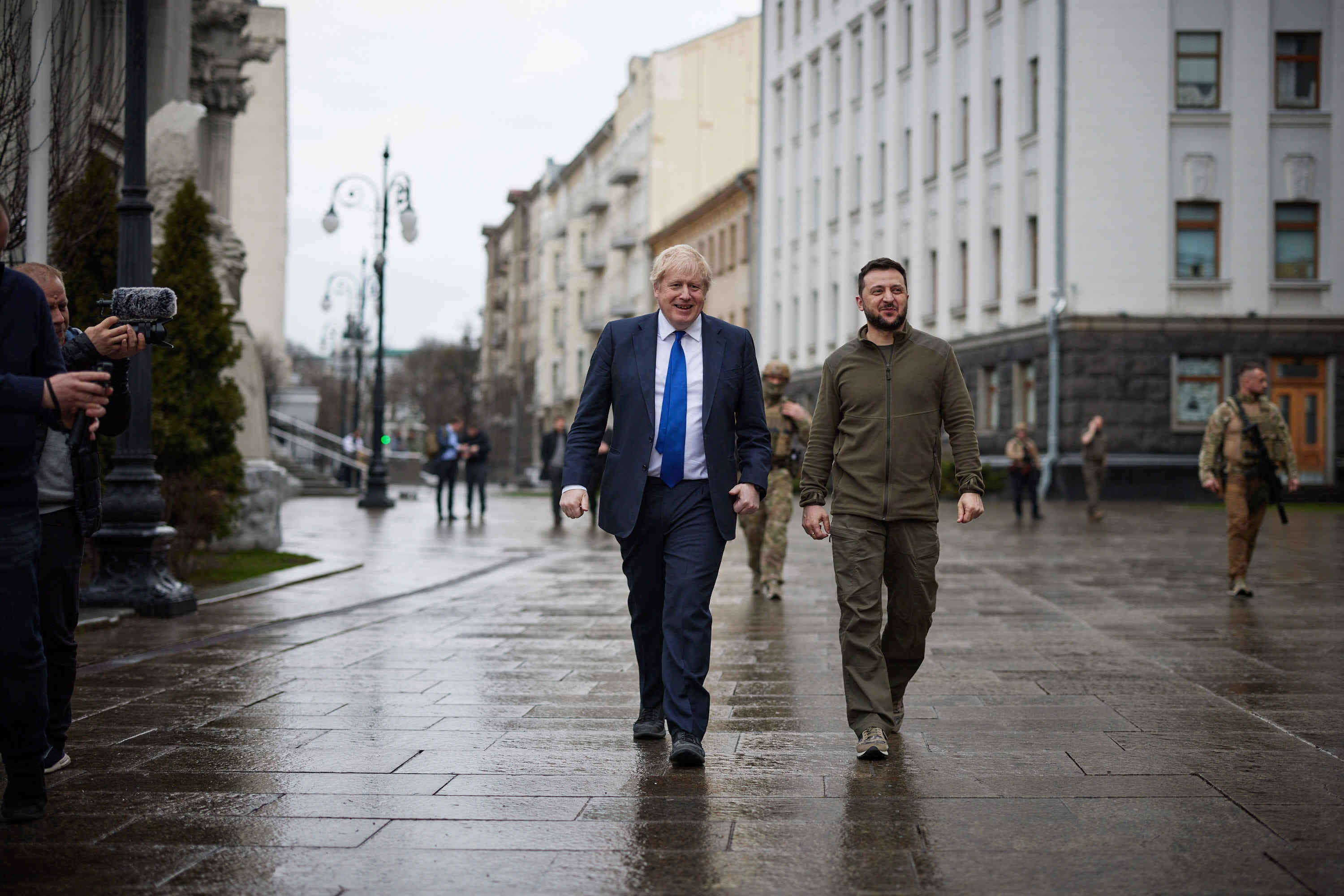 Boris Johnson with President of Ukraine Volodymyr Zelensky earlier in April