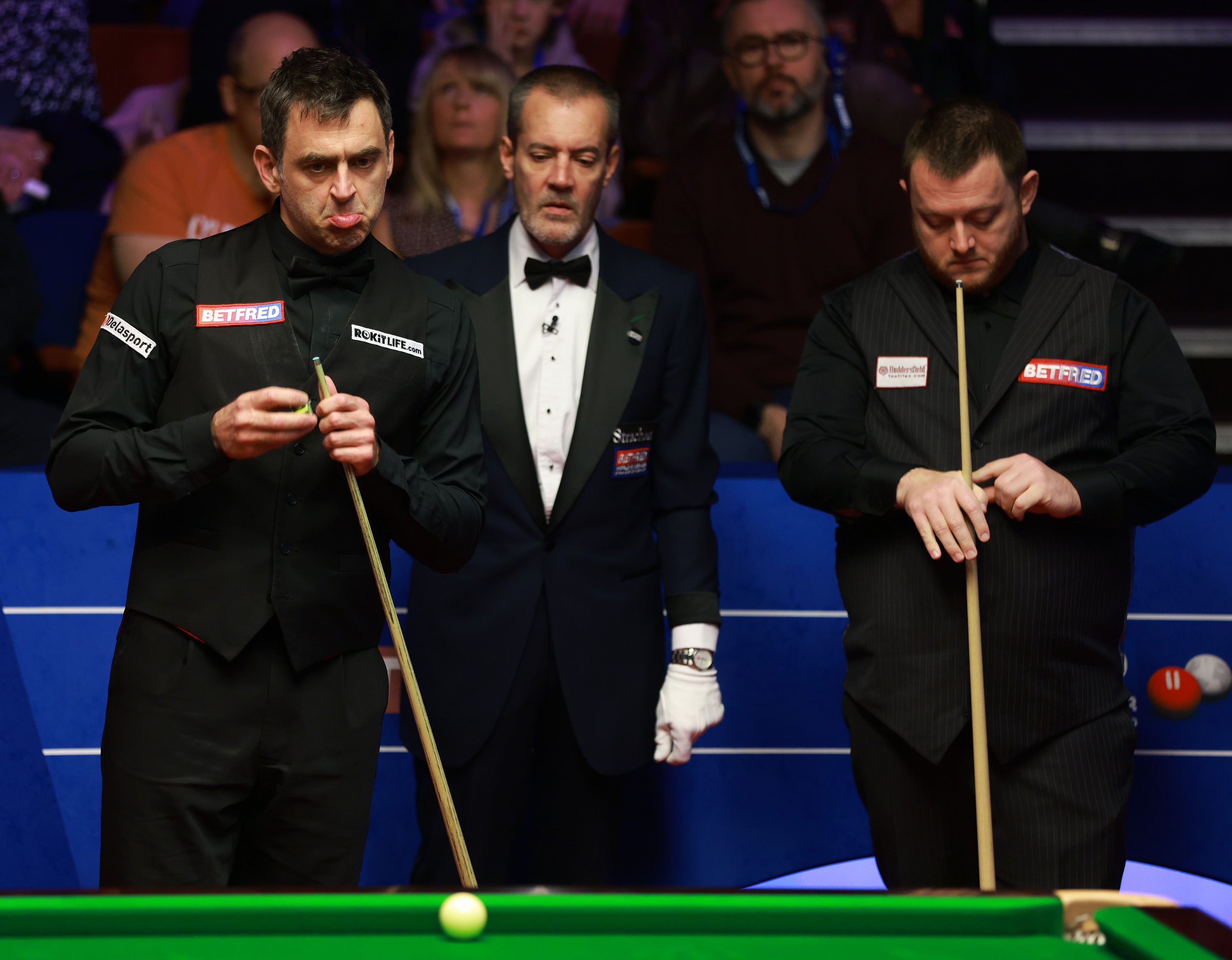 Ronnie O’Sullivan blitzed Mark Allen at the Crucible (Ian Hodgson/PA)